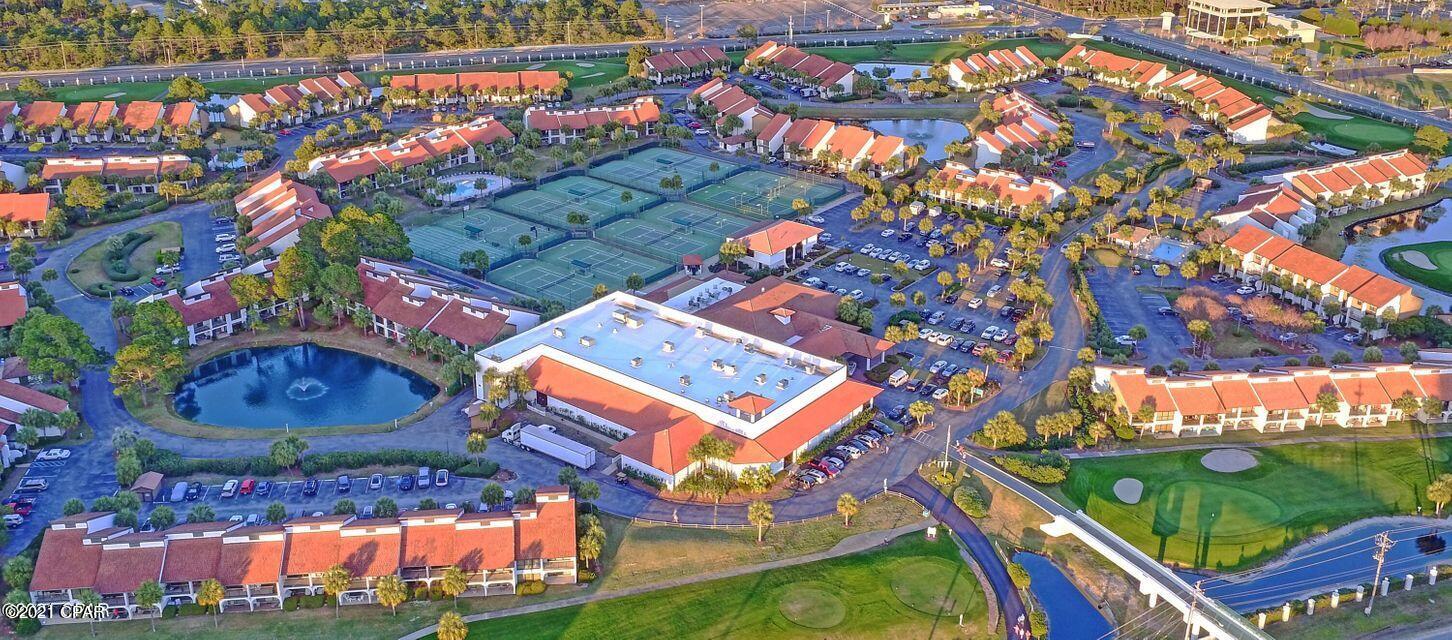 Forest Hills Tennis Villas - Residential