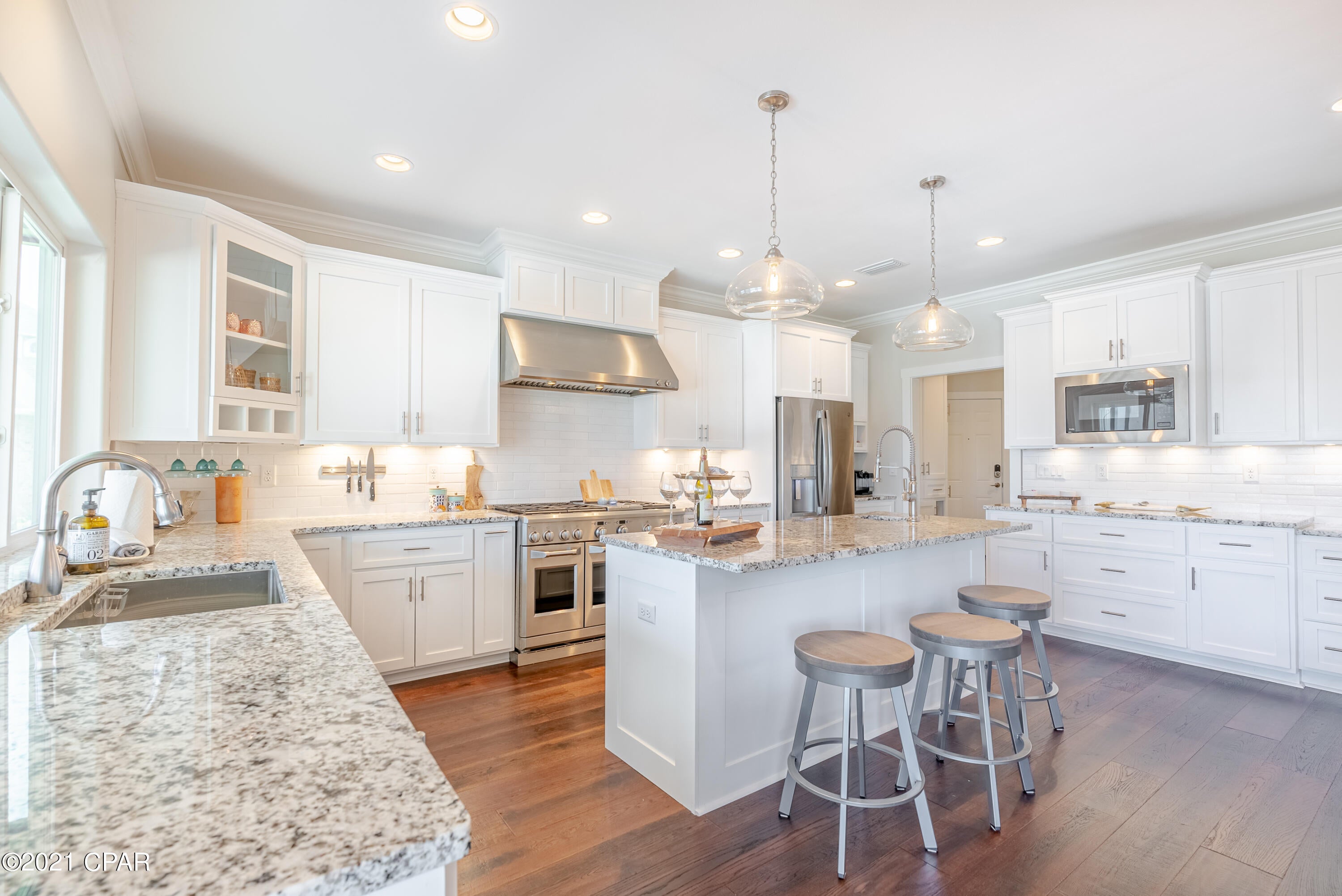 Laird Bayou - Residential