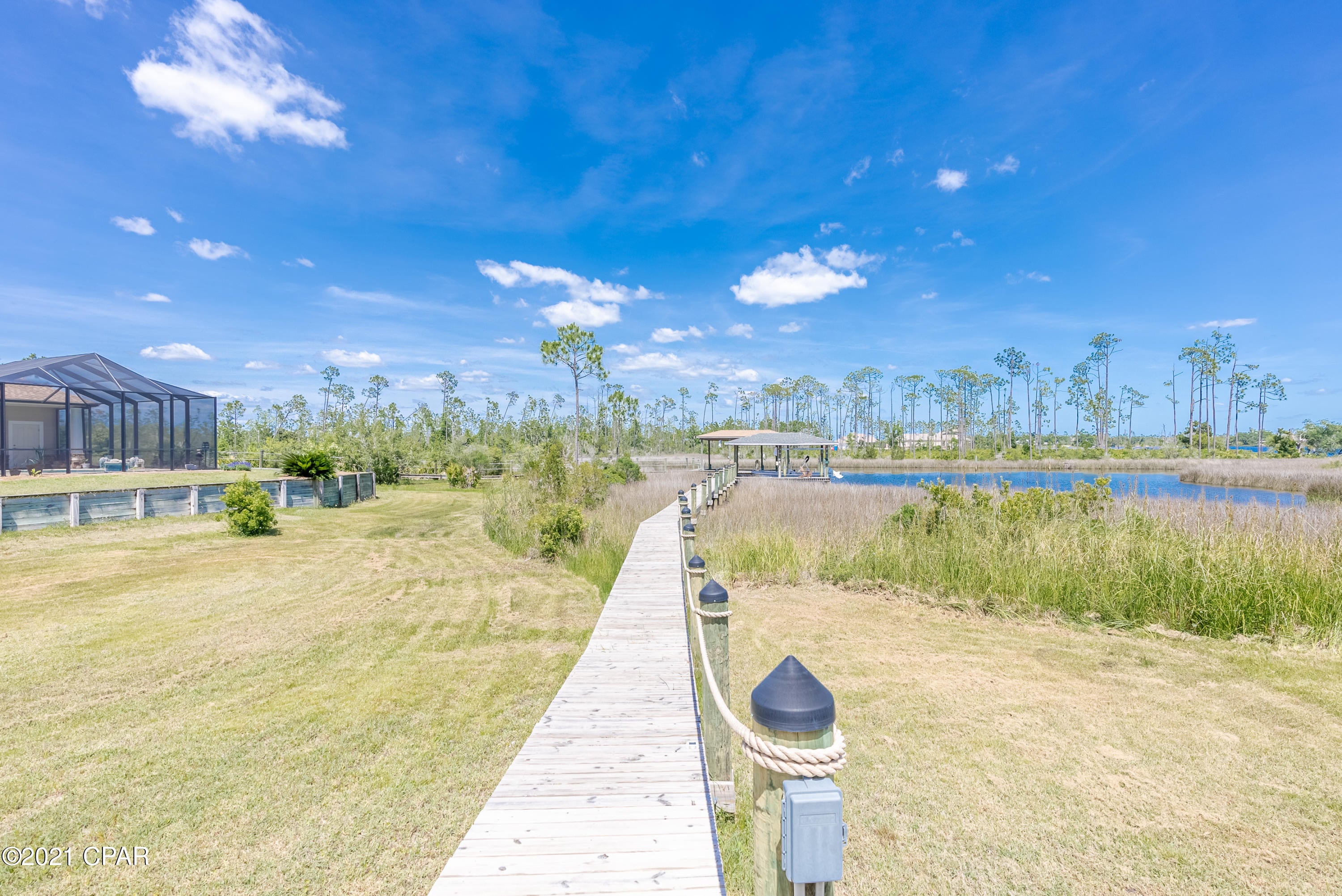 Laird Bayou - Residential