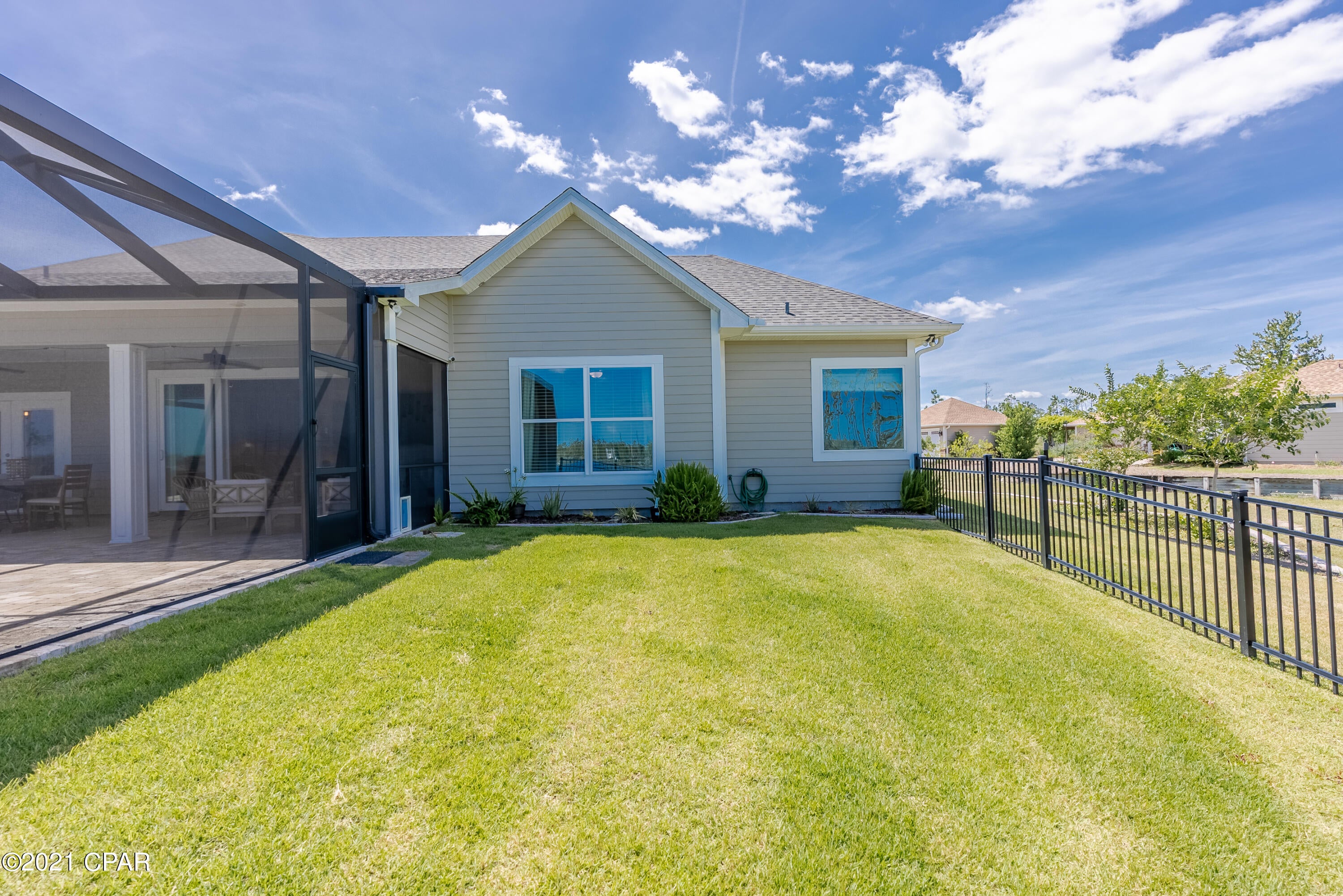 Laird Bayou - Residential