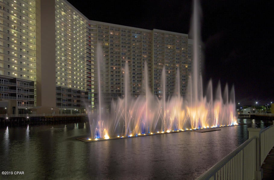 Laketown Wharf Phase II - Residential