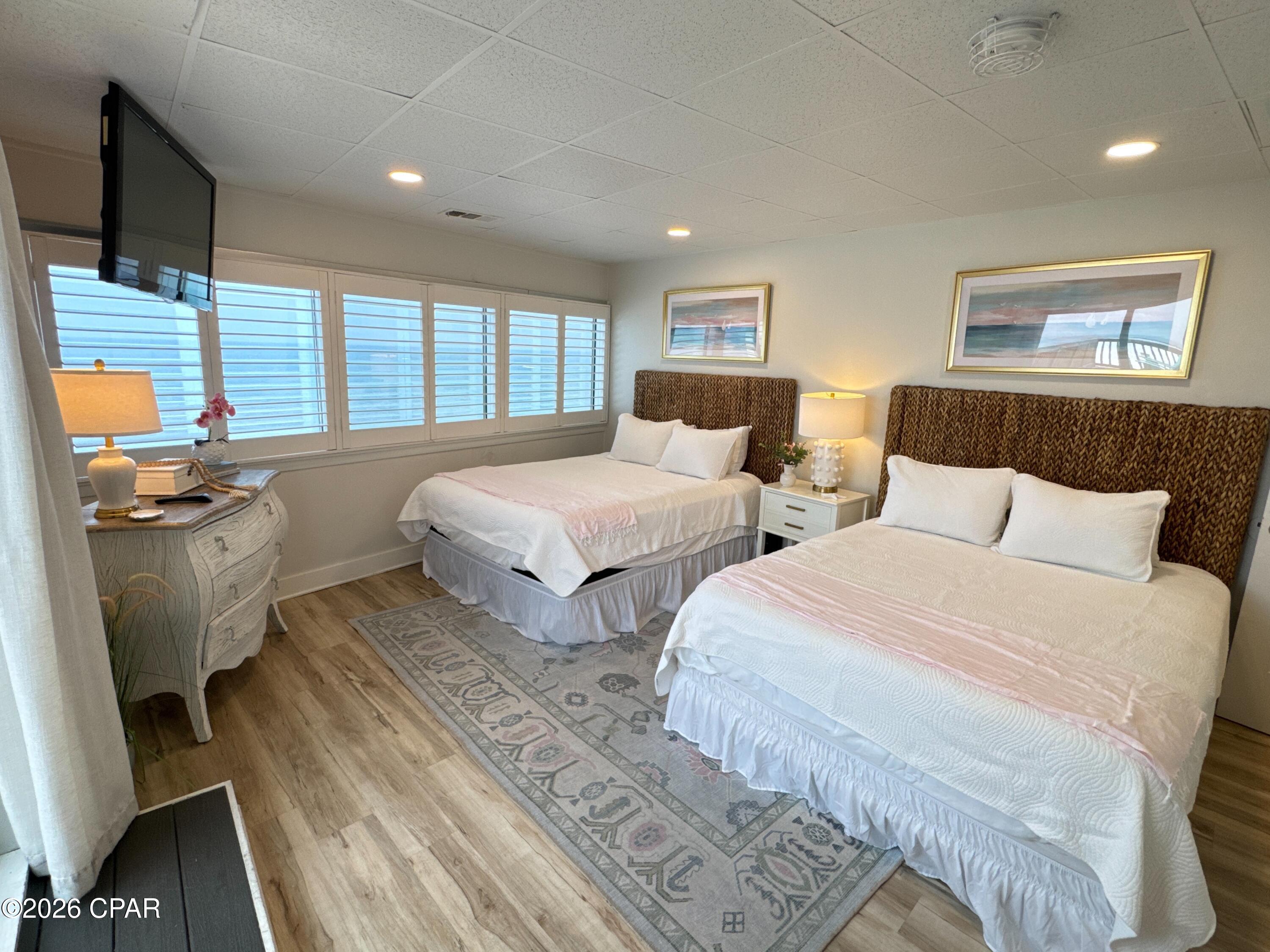 Continental Condos - Residential