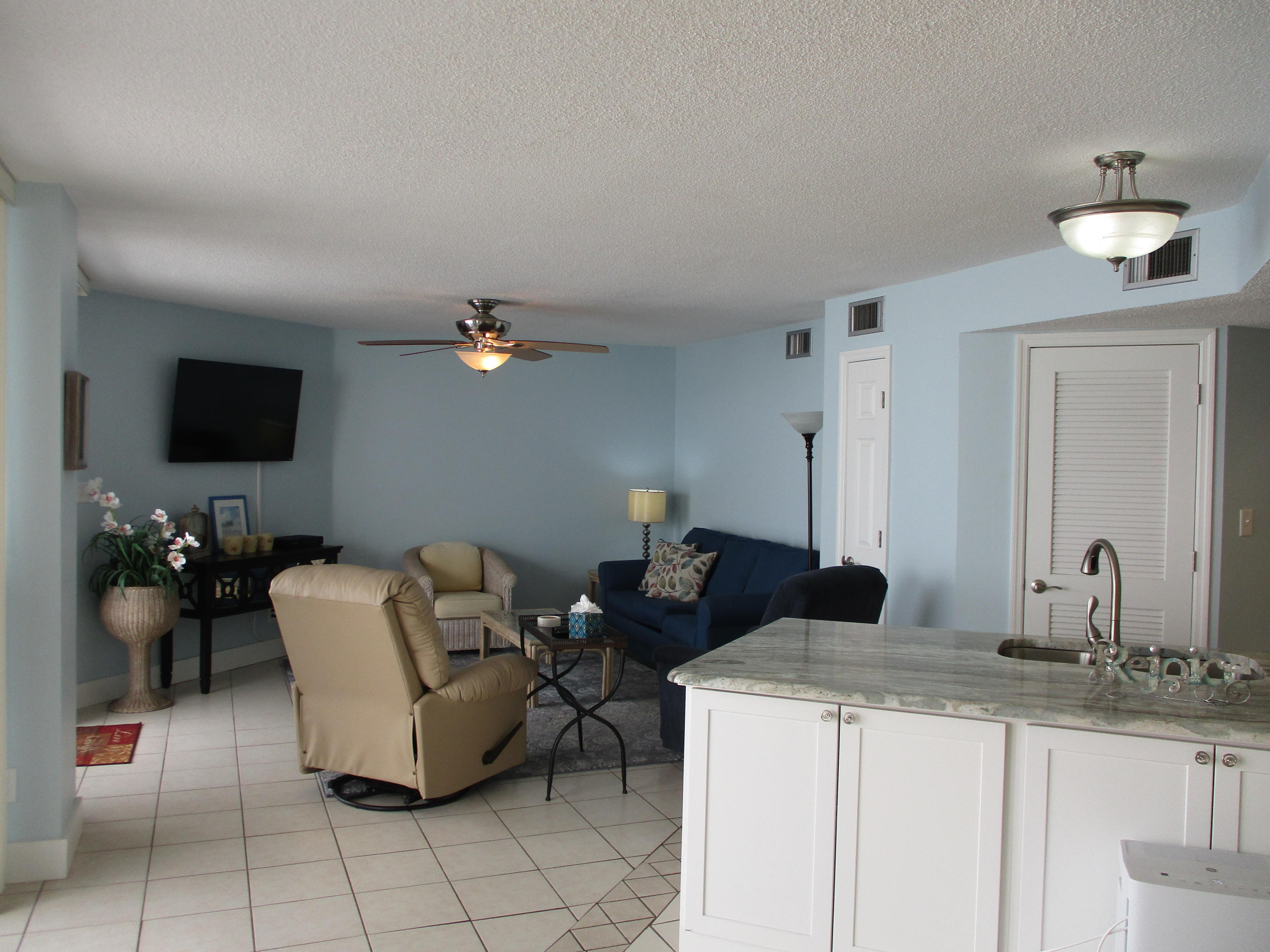 Aquavista Condo - Residential