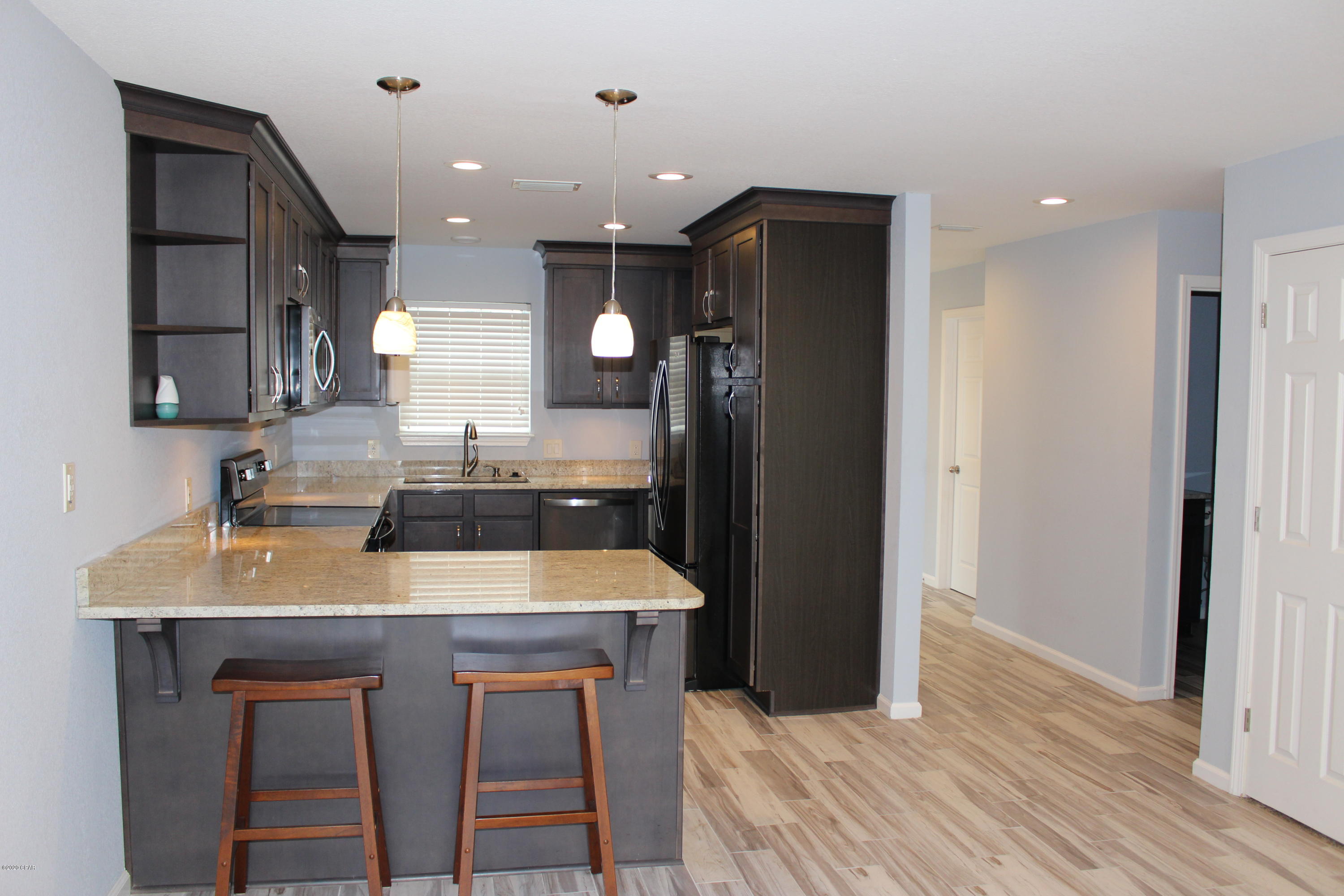 Venetian Villa 2nd Add Replat - Residential Lease