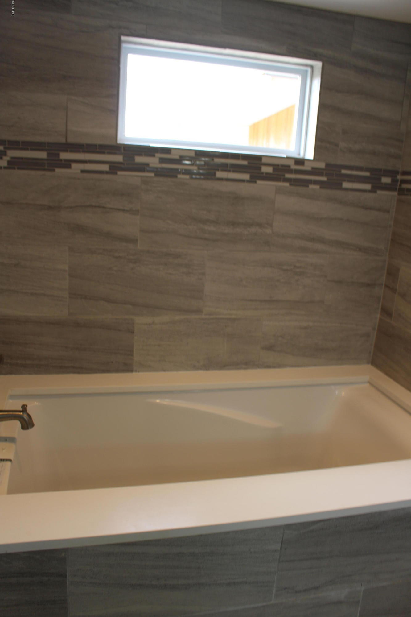 Venetian Villa 2nd Add Replat - Residential Lease