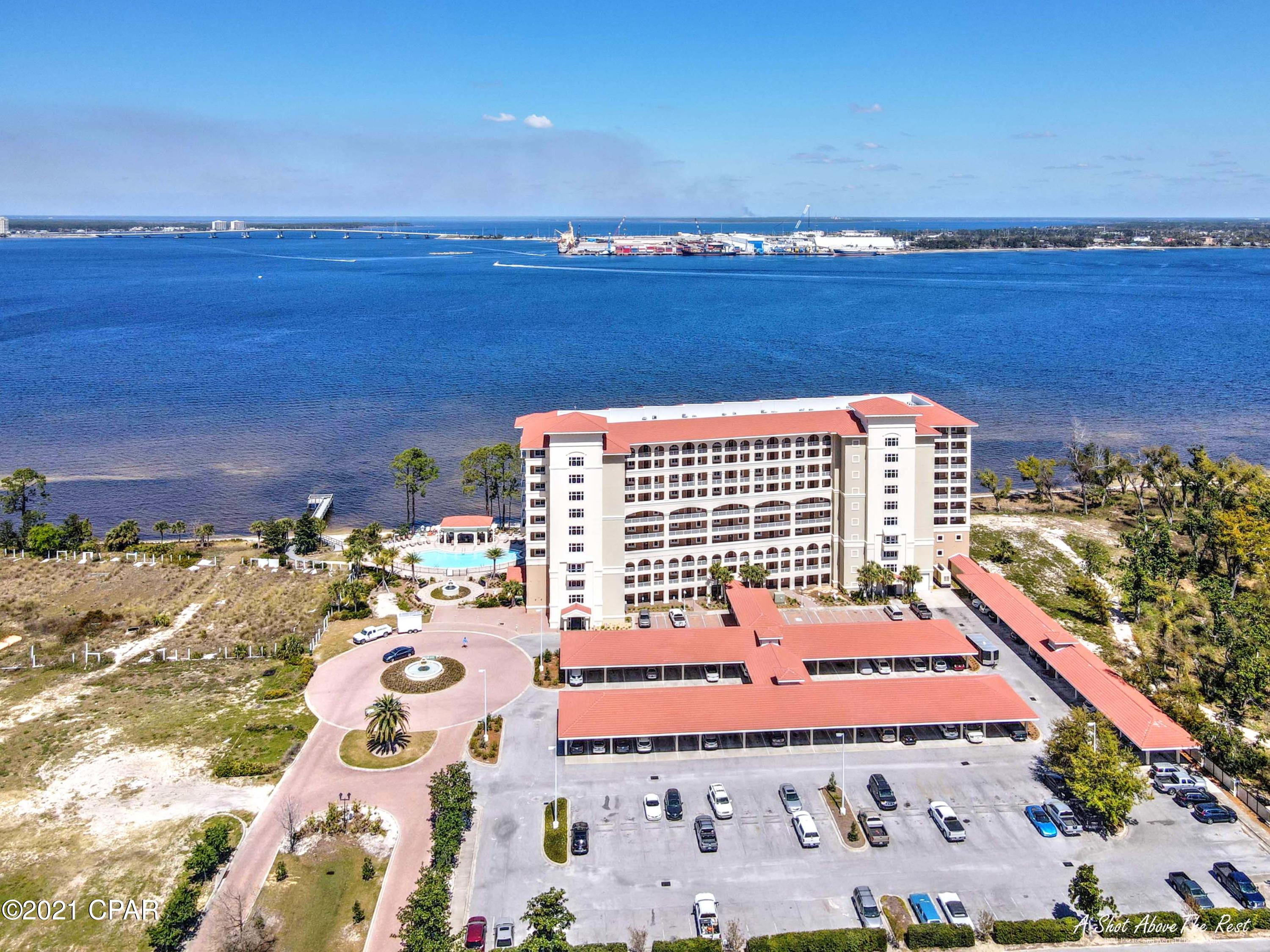 Magnolia Bay Club - Residential