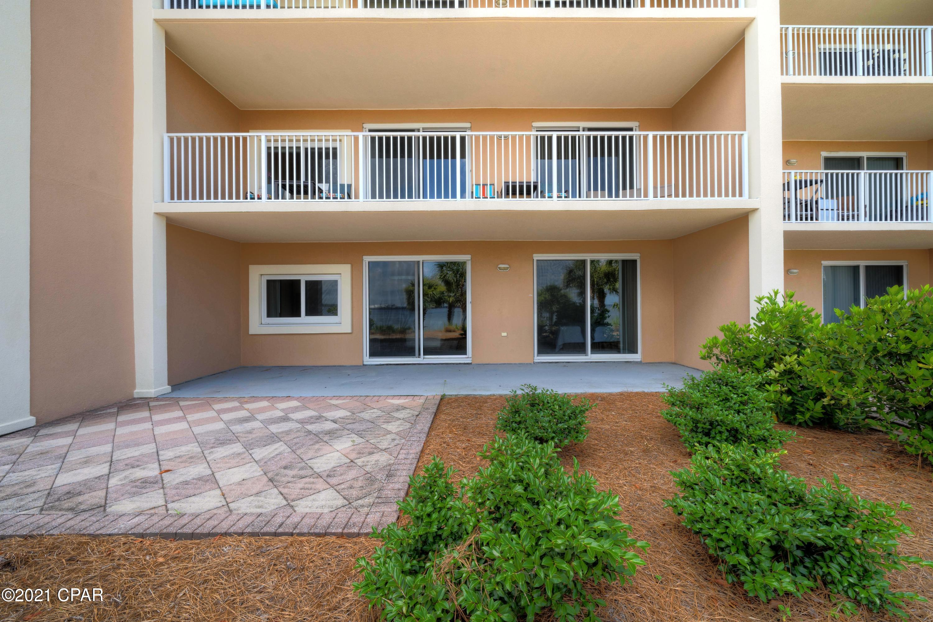 Magnolia Bay Club - Residential