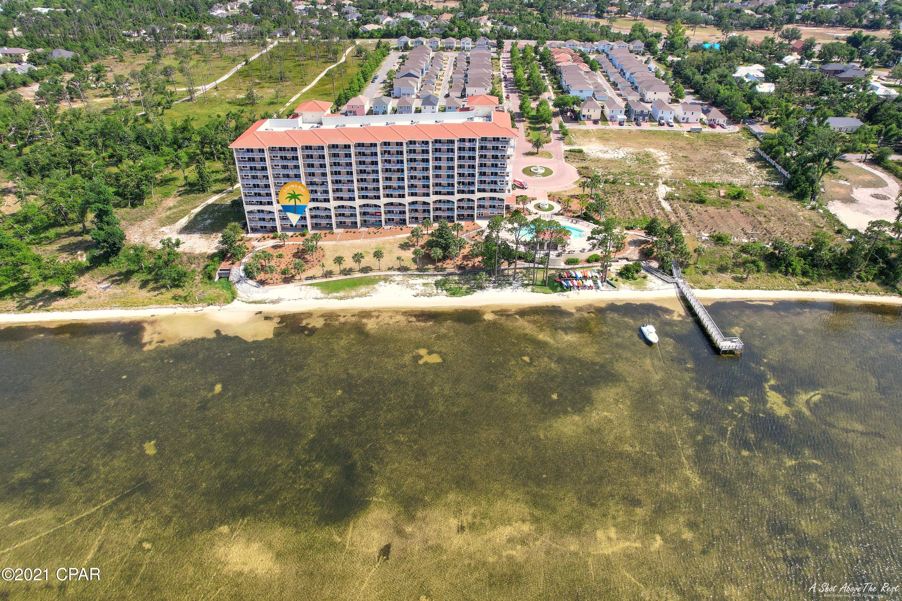 Magnolia Bay Club - Residential