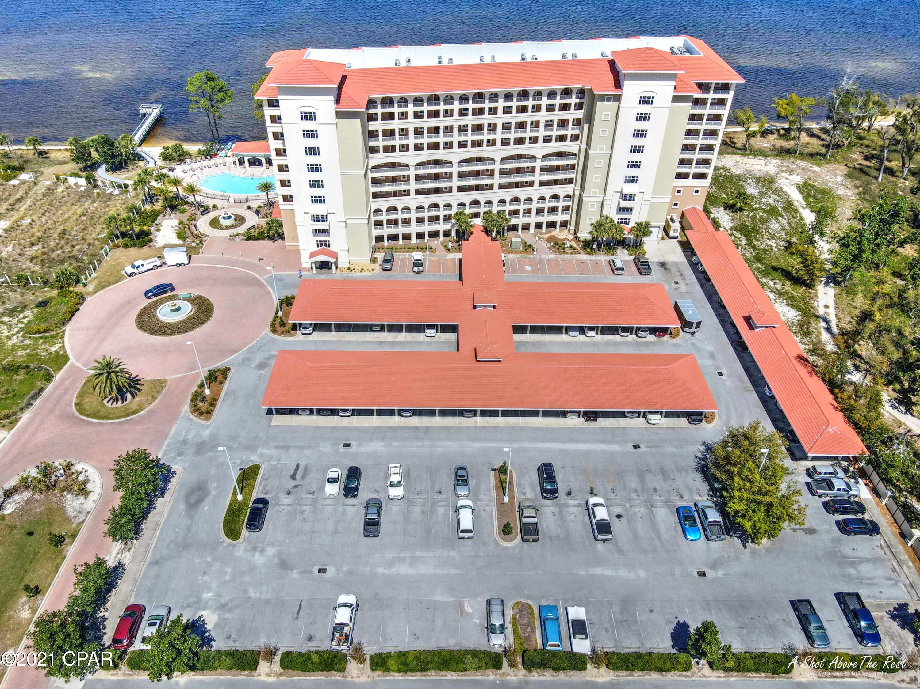 Magnolia Bay Club - Residential