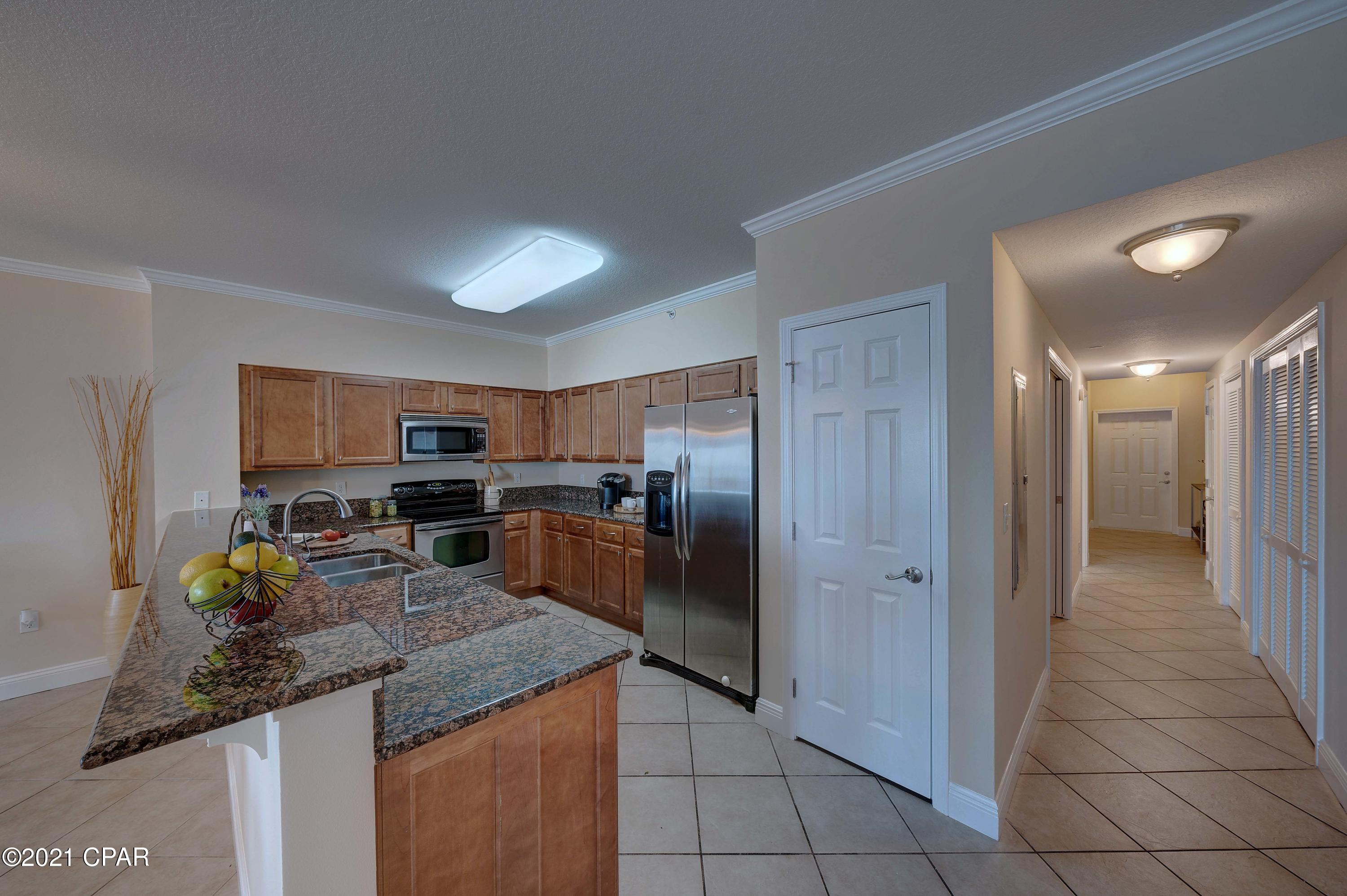 Magnolia Bay Club - Residential