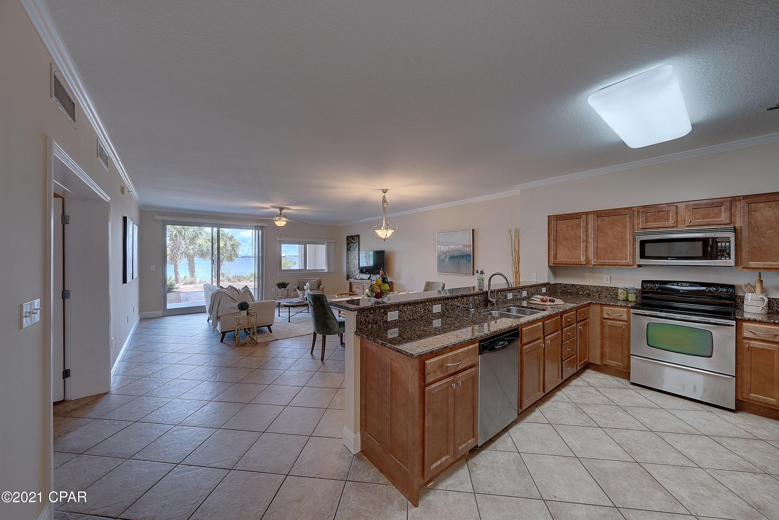 Magnolia Bay Club - Residential