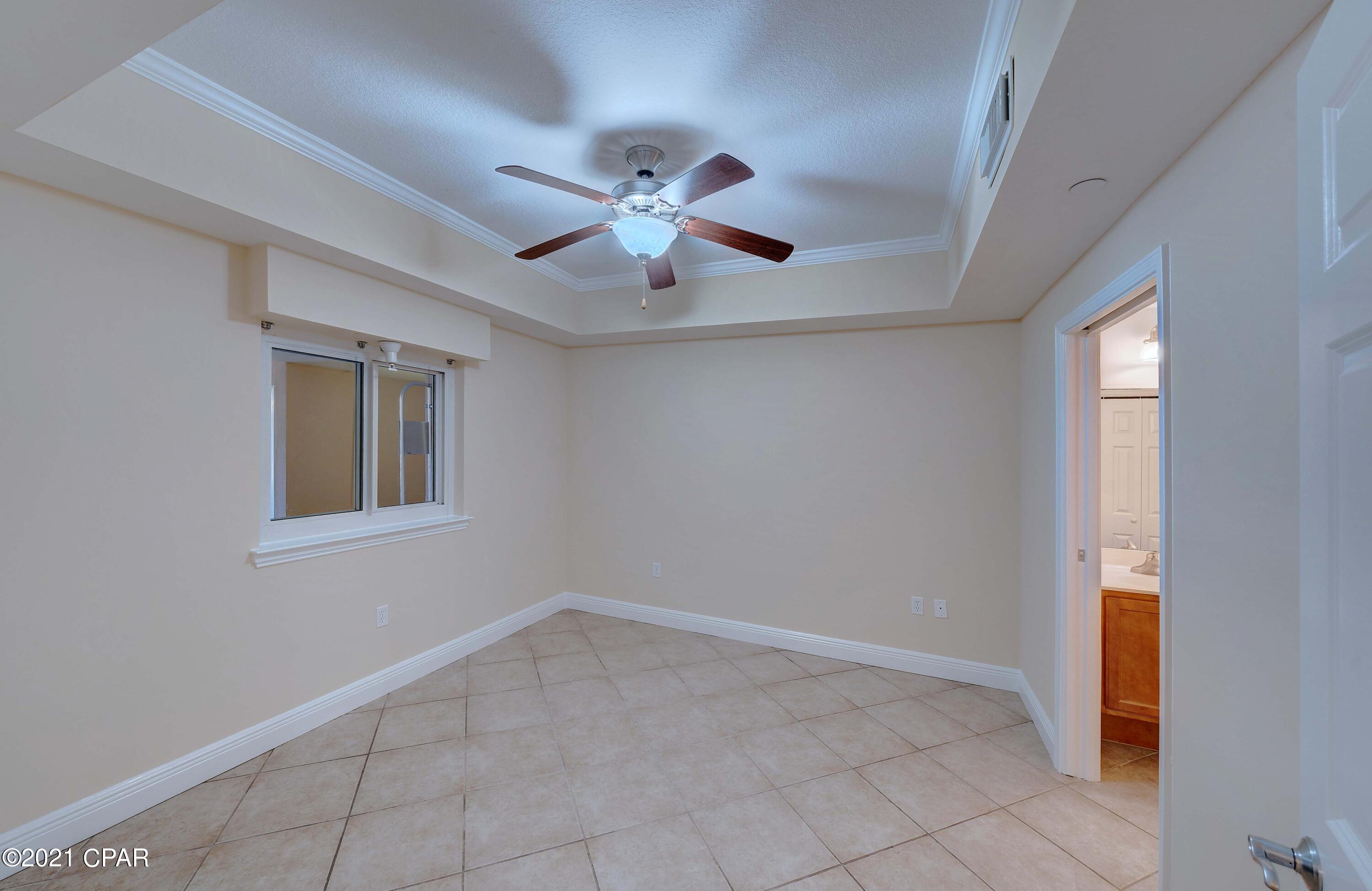 Magnolia Bay Club - Residential