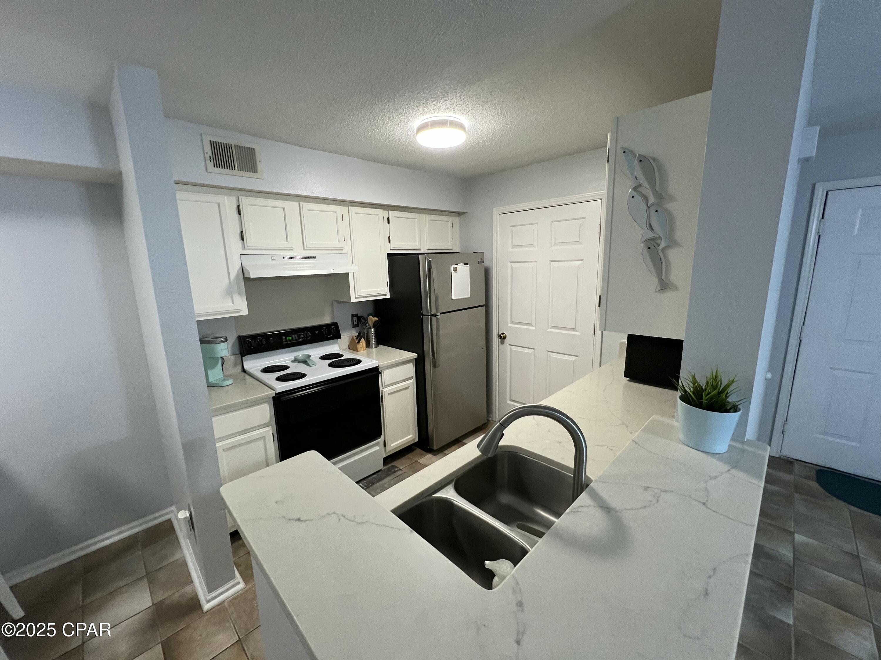 Indian Lake Condominium - Residential