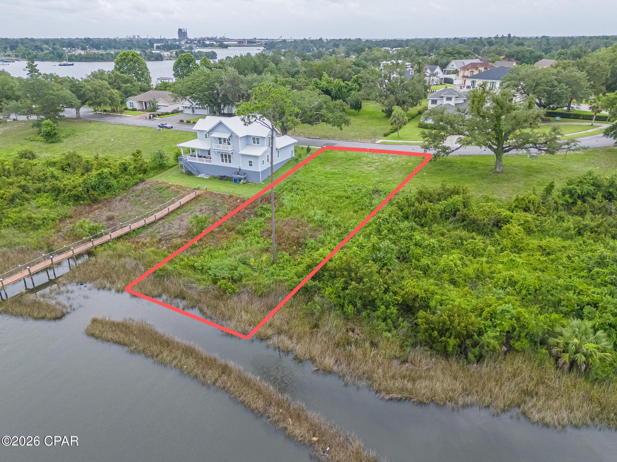 Cove Pointe - Land