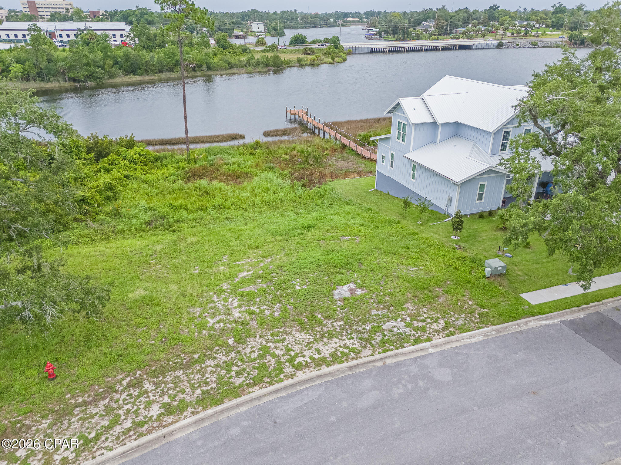Cove Pointe - Land