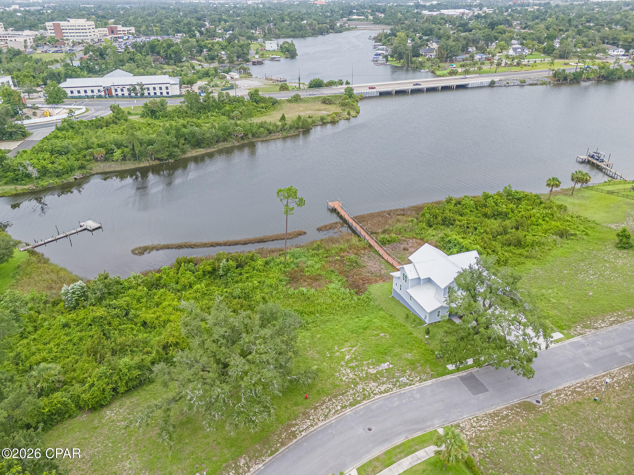 Cove Pointe - Land