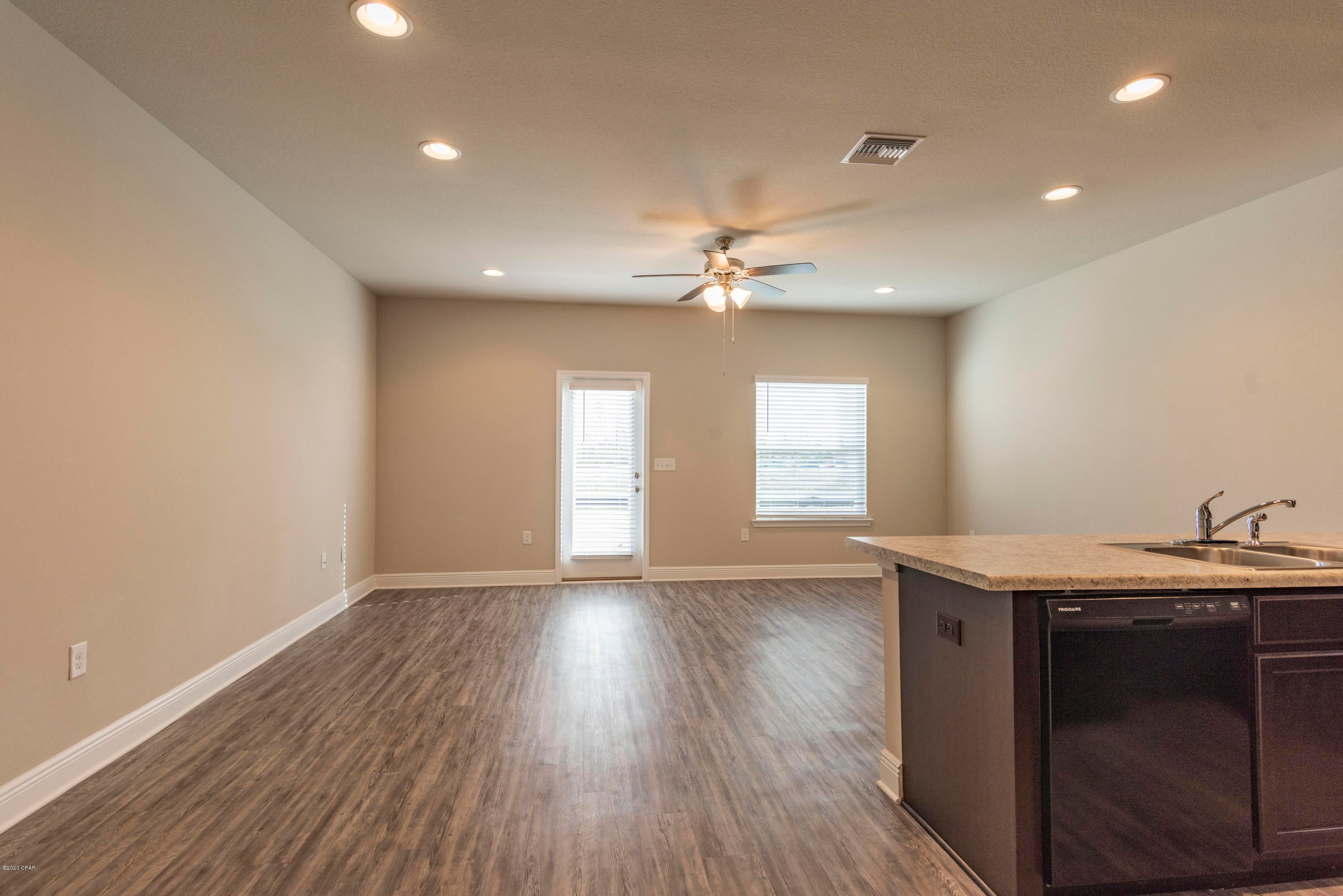 [No Recorded Subdiv] - Residential Lease