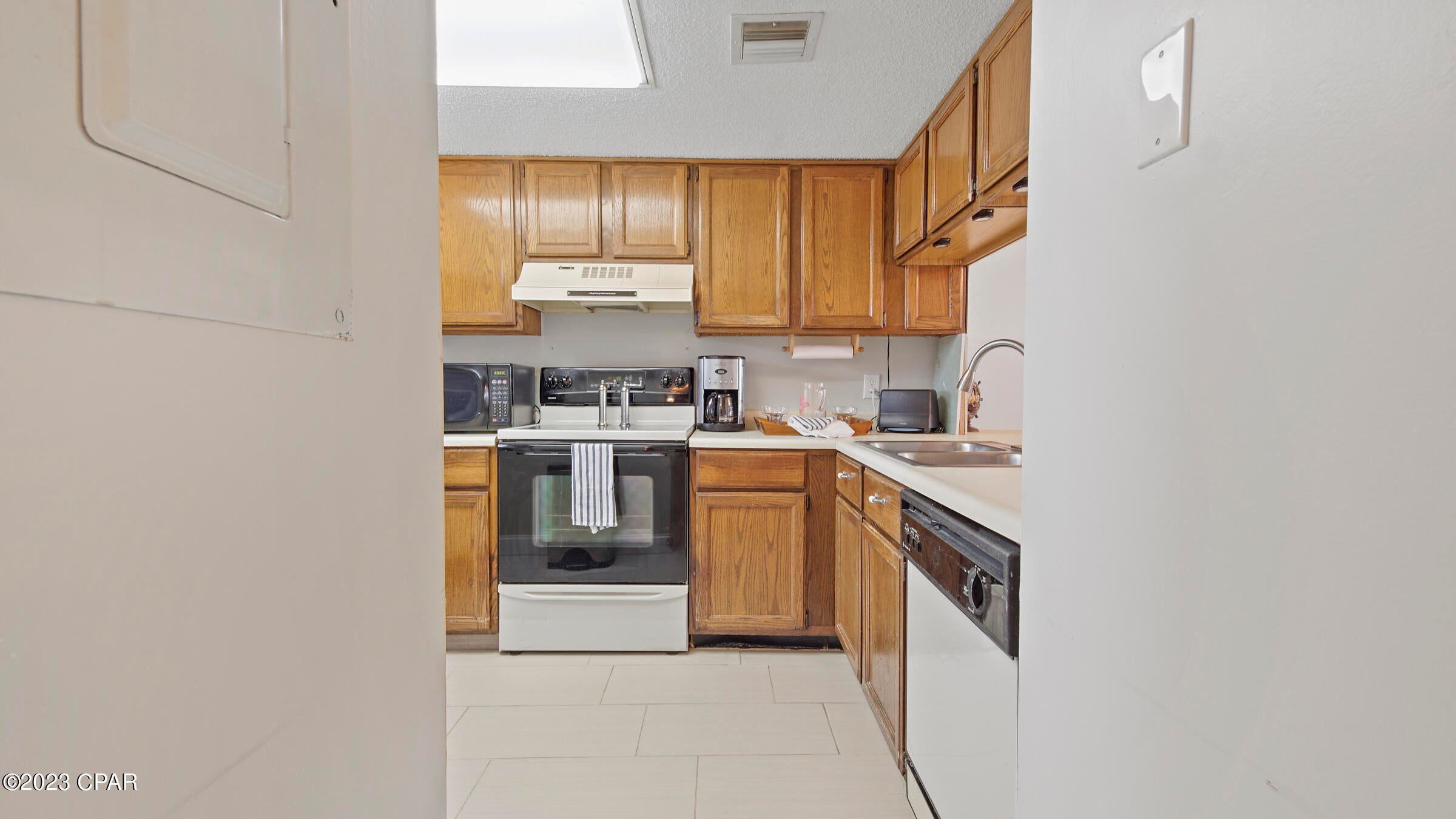 Moonspinner Apartments - Residential