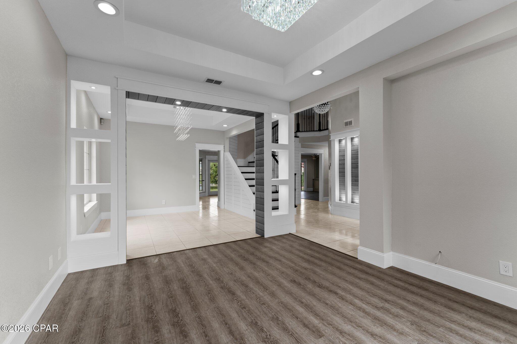 Country Club Harbour Estates - Residential