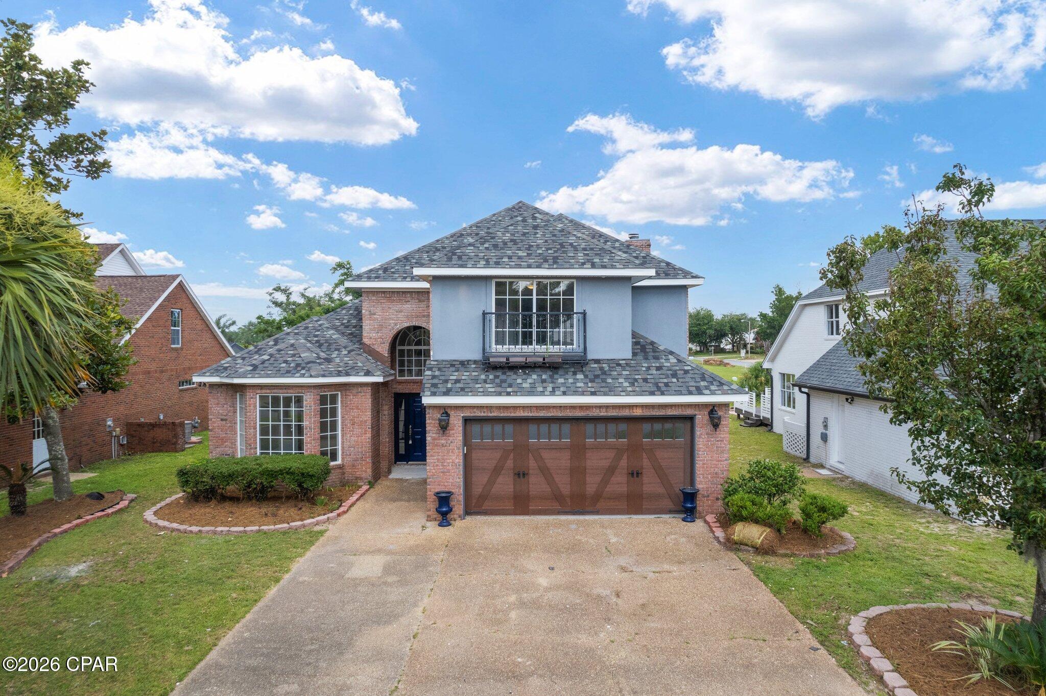 Country Club Harbour Estates - Residential