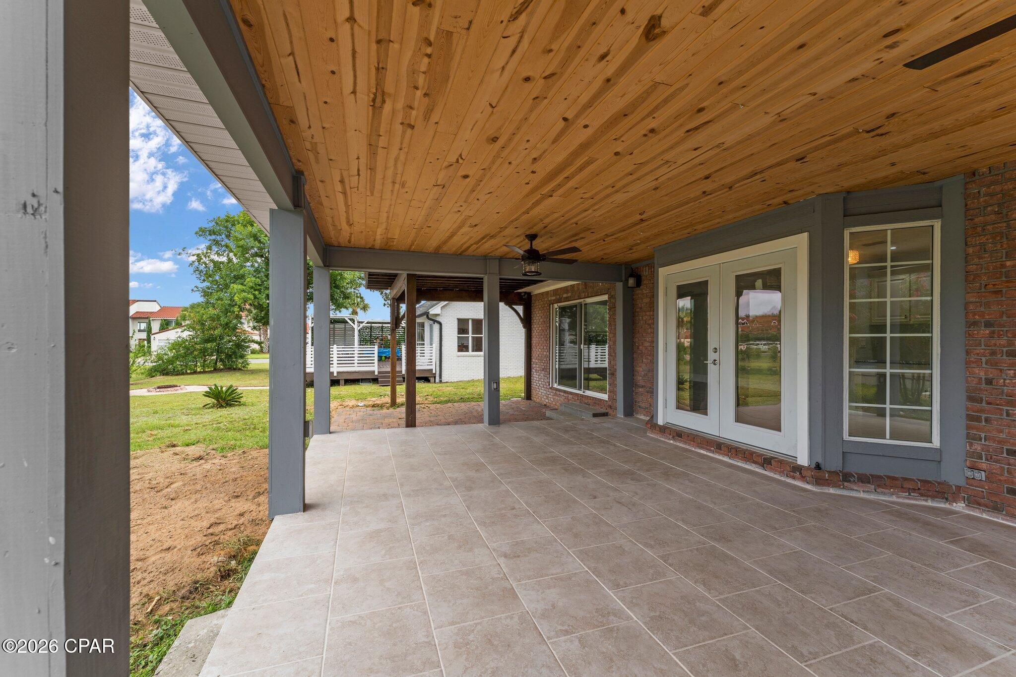 Country Club Harbour Estates - Residential