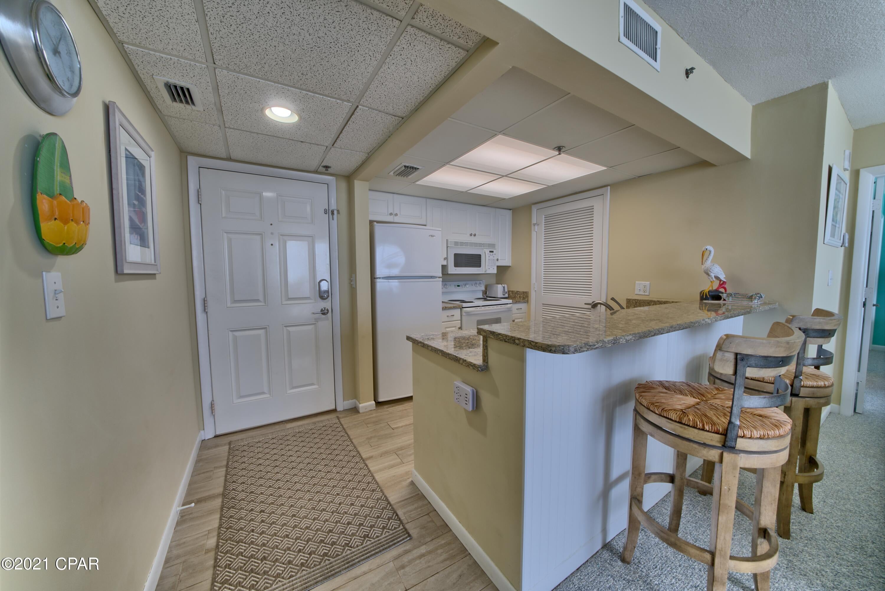 Long Beach Towers I - Residential
