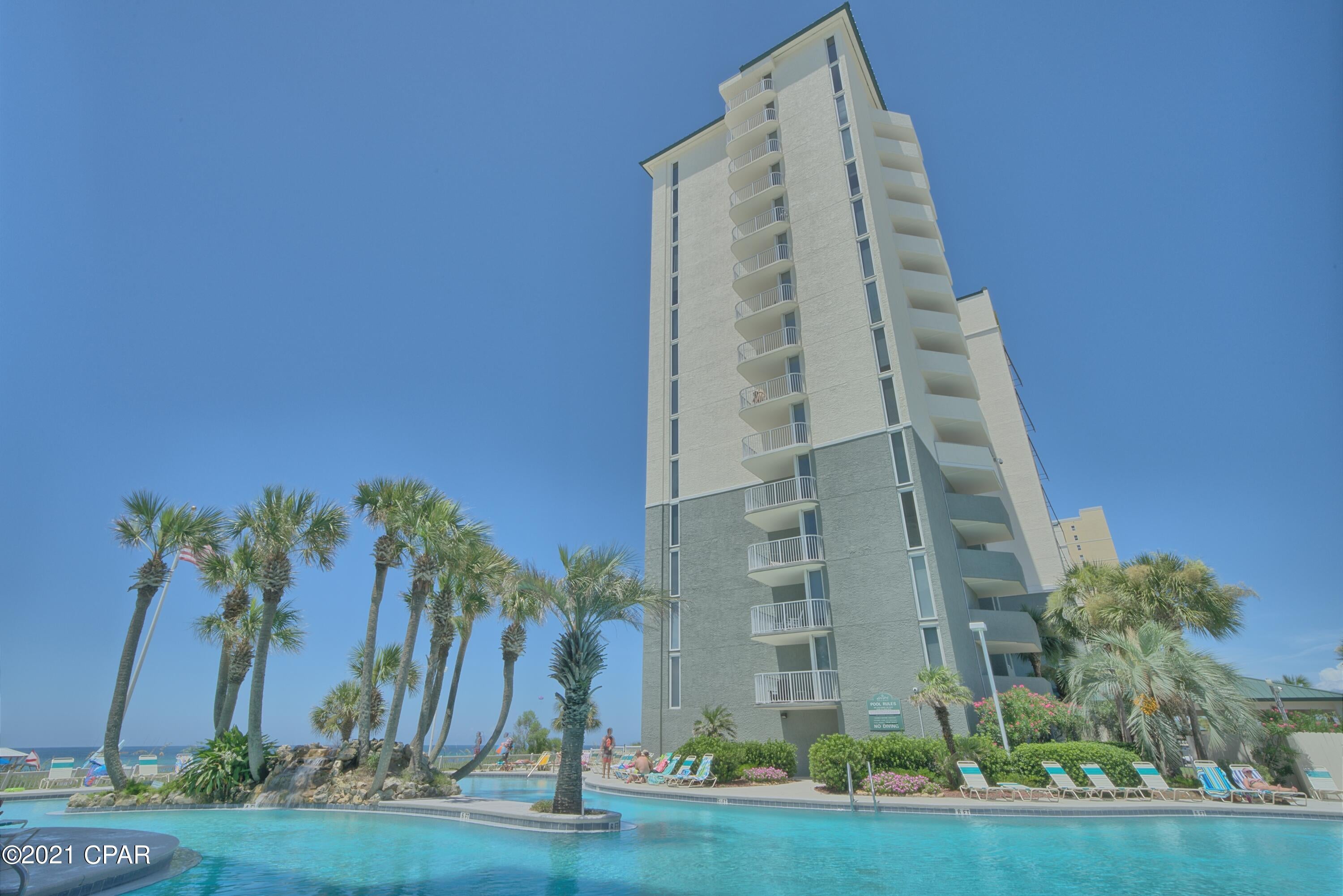 Long Beach Towers I - Residential