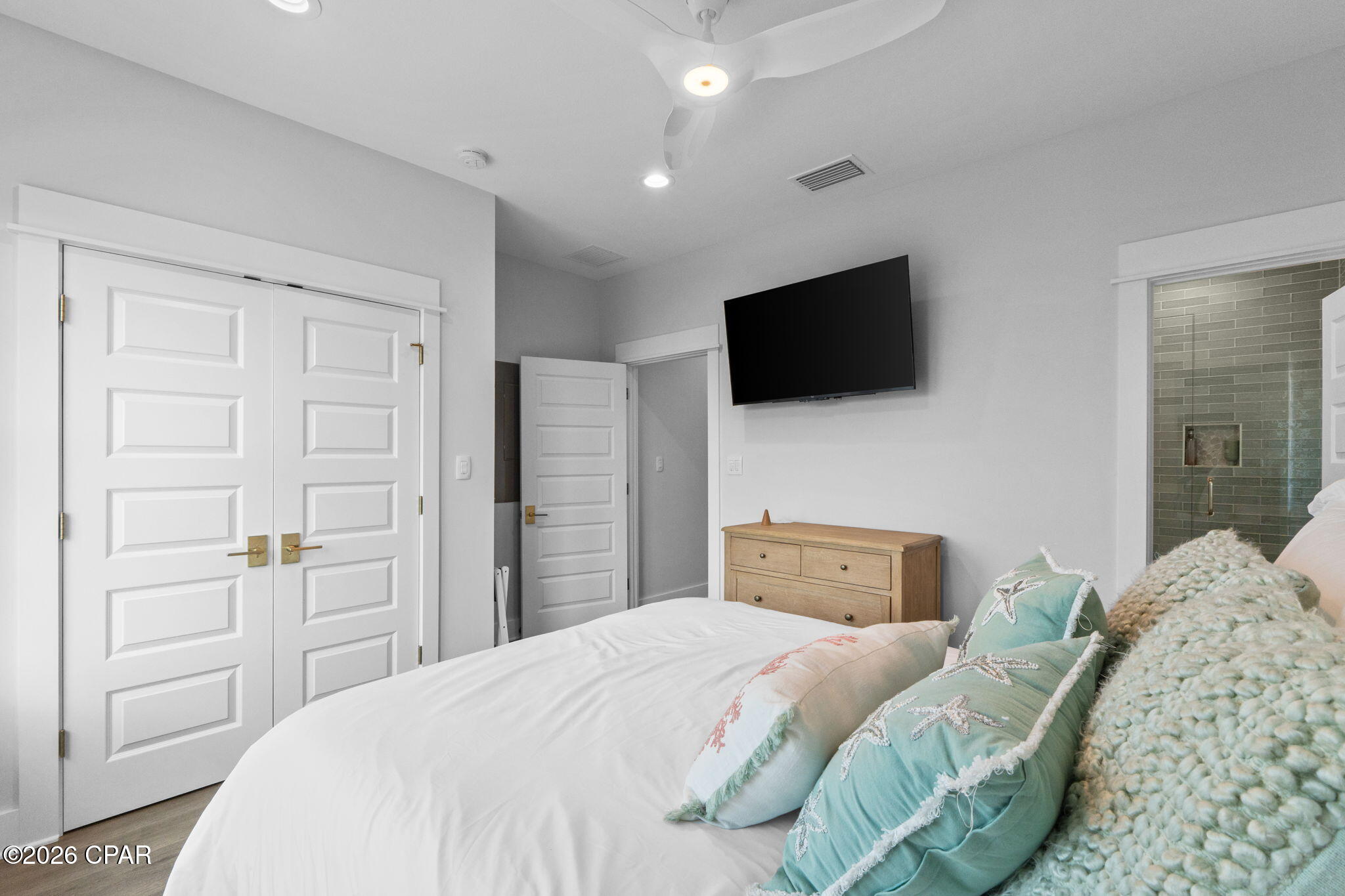 Sweetwater Shores - Residential
