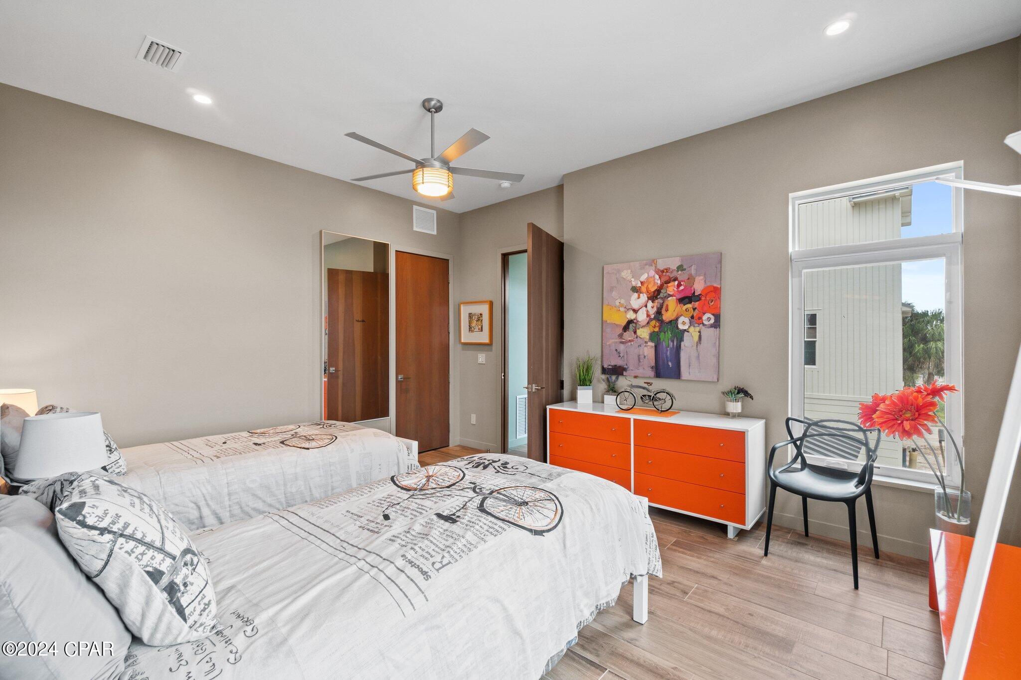 Sunset Pointe - Residential