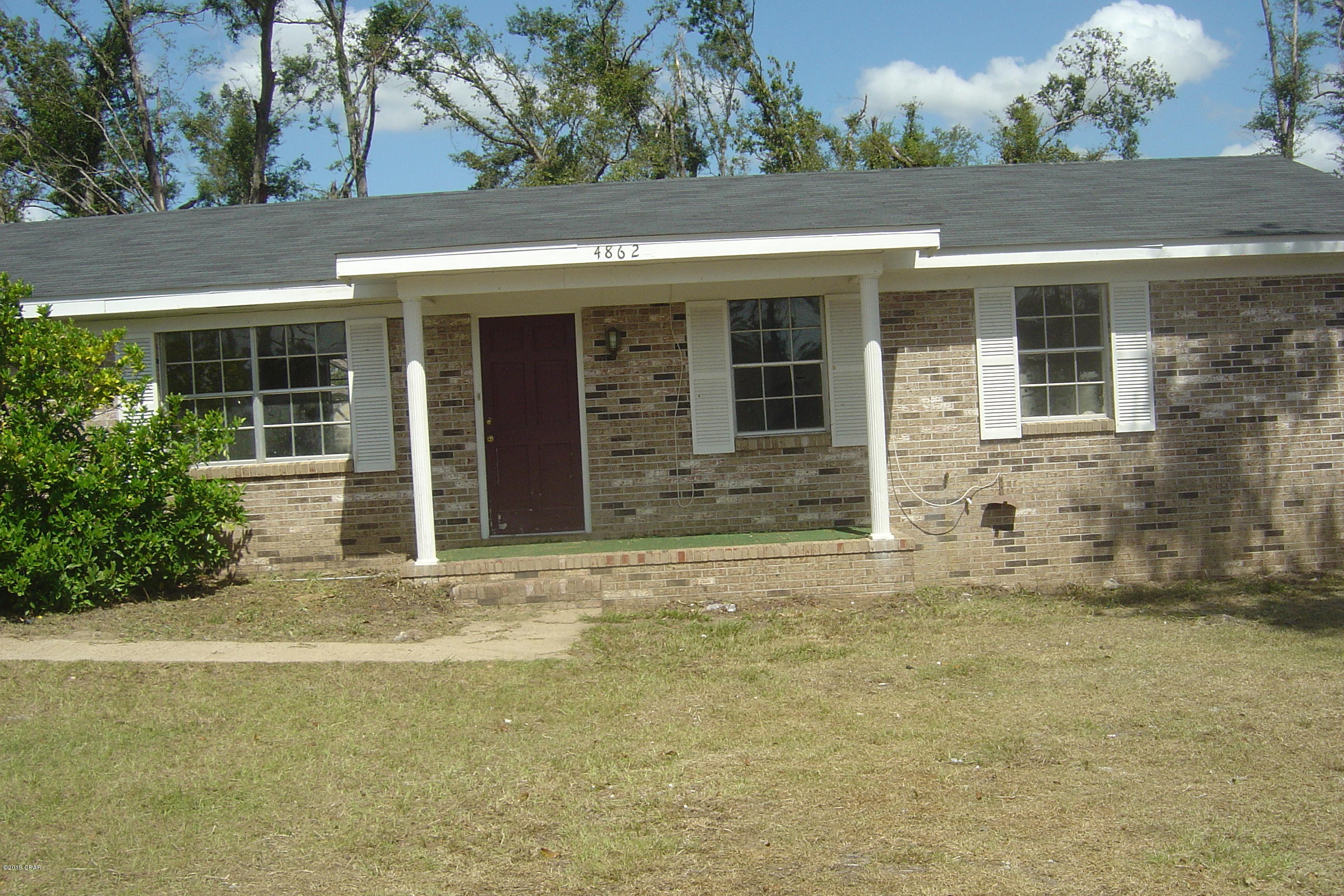 Completely renovated with new roof, carpet, painting and heating and cooling.