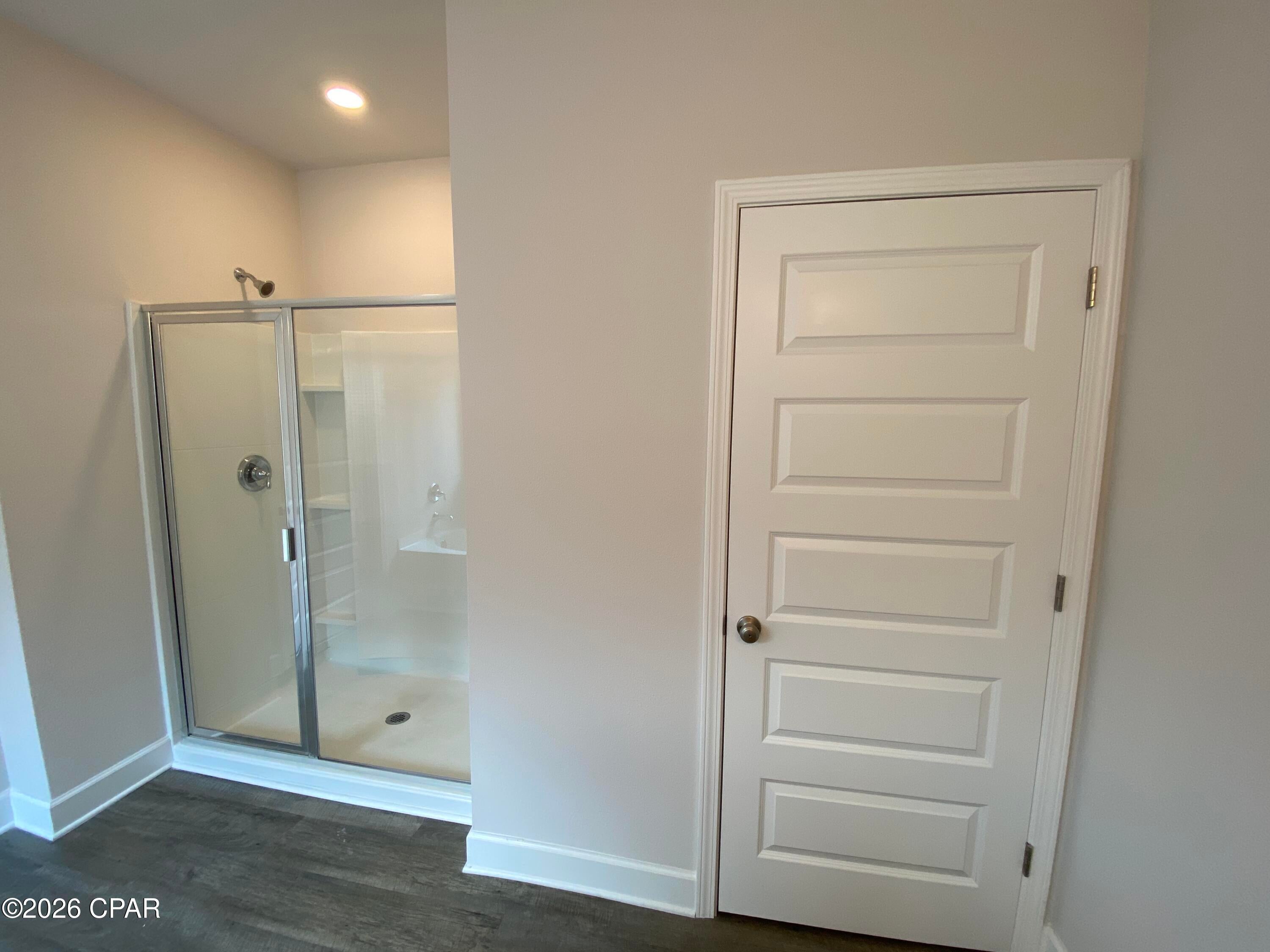 [No Recorded Subdiv] - Residential Lease