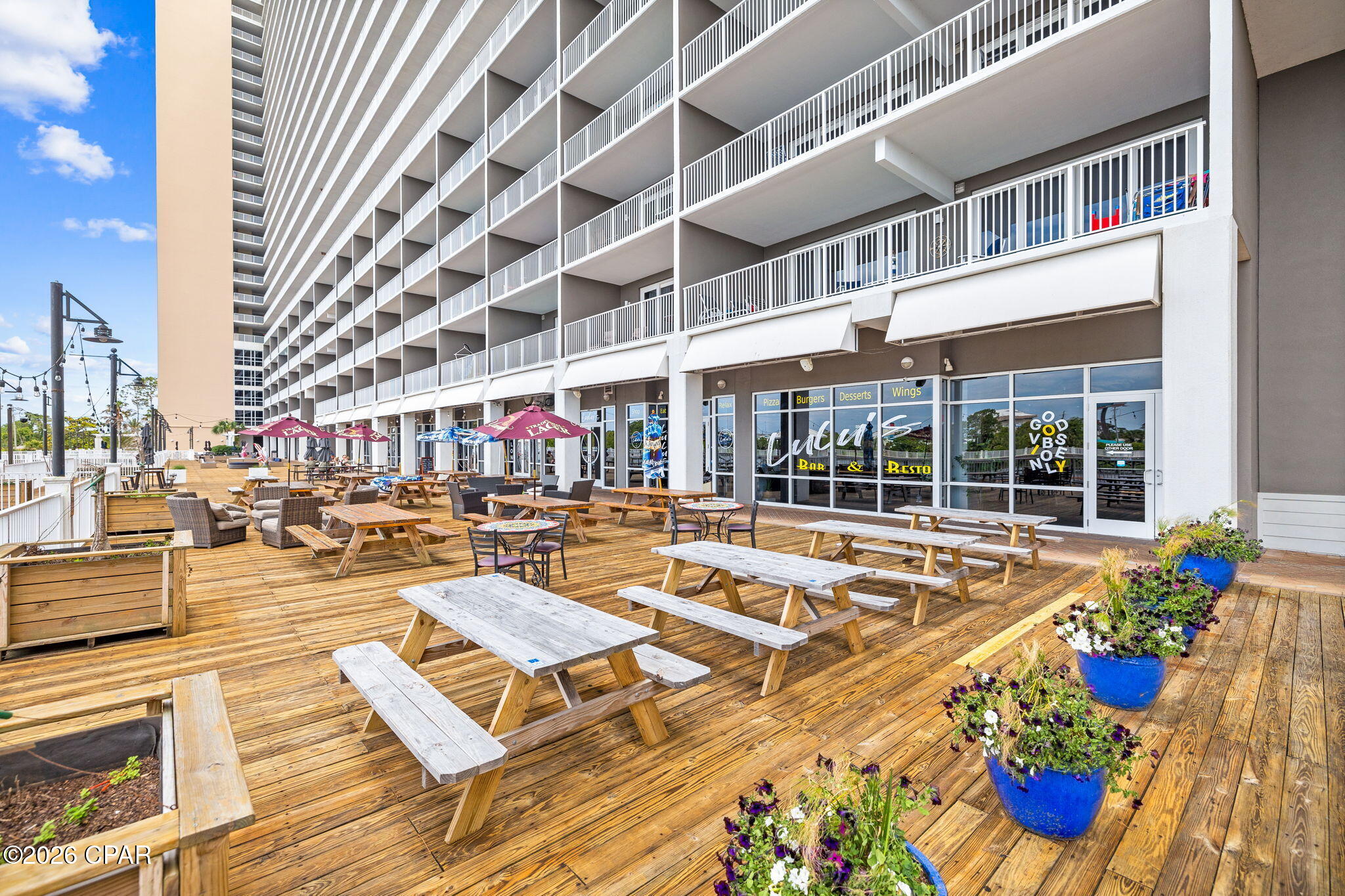 Laketown Wharf - Residential