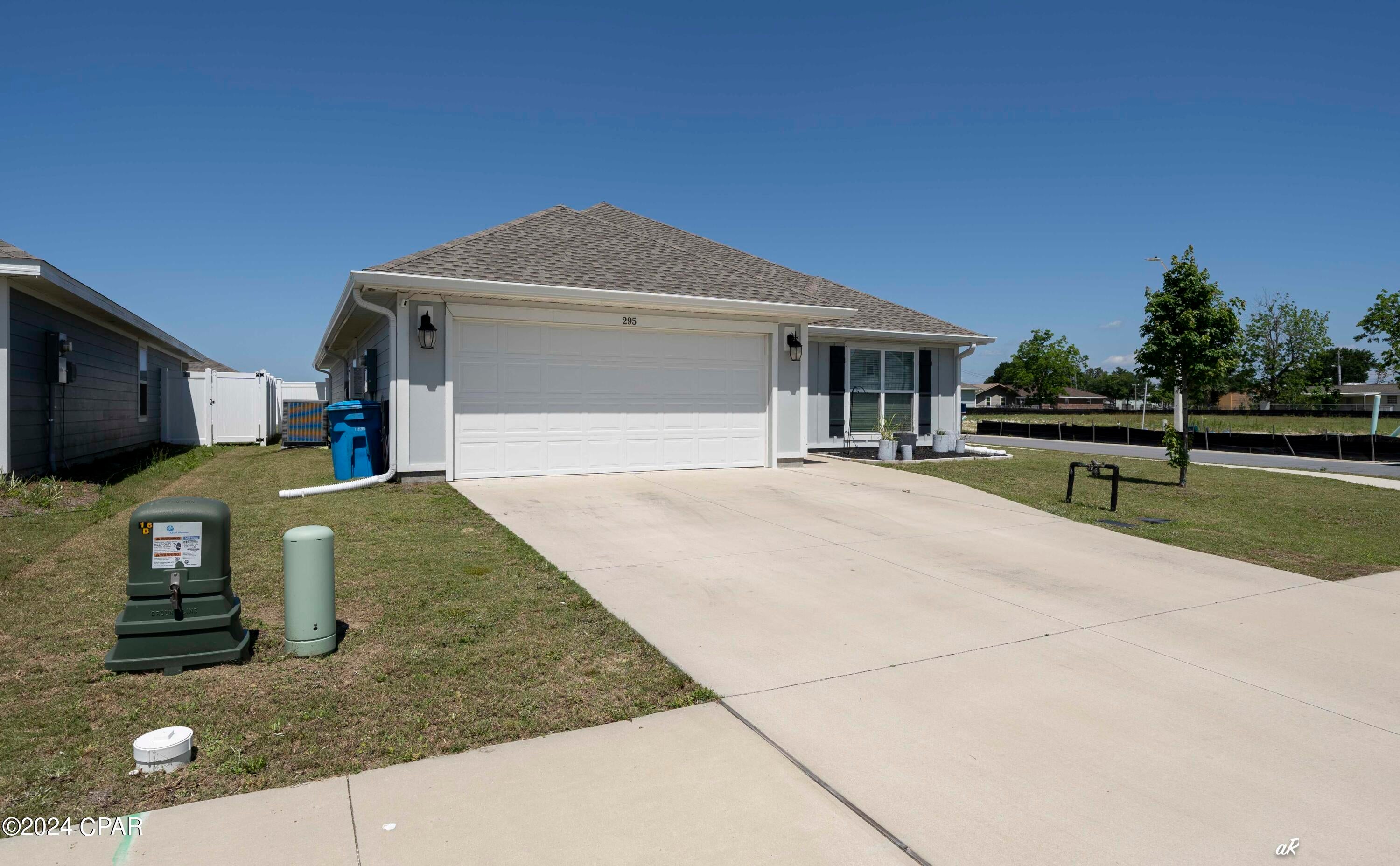 [No Recorded Subdiv] - Residential Lease