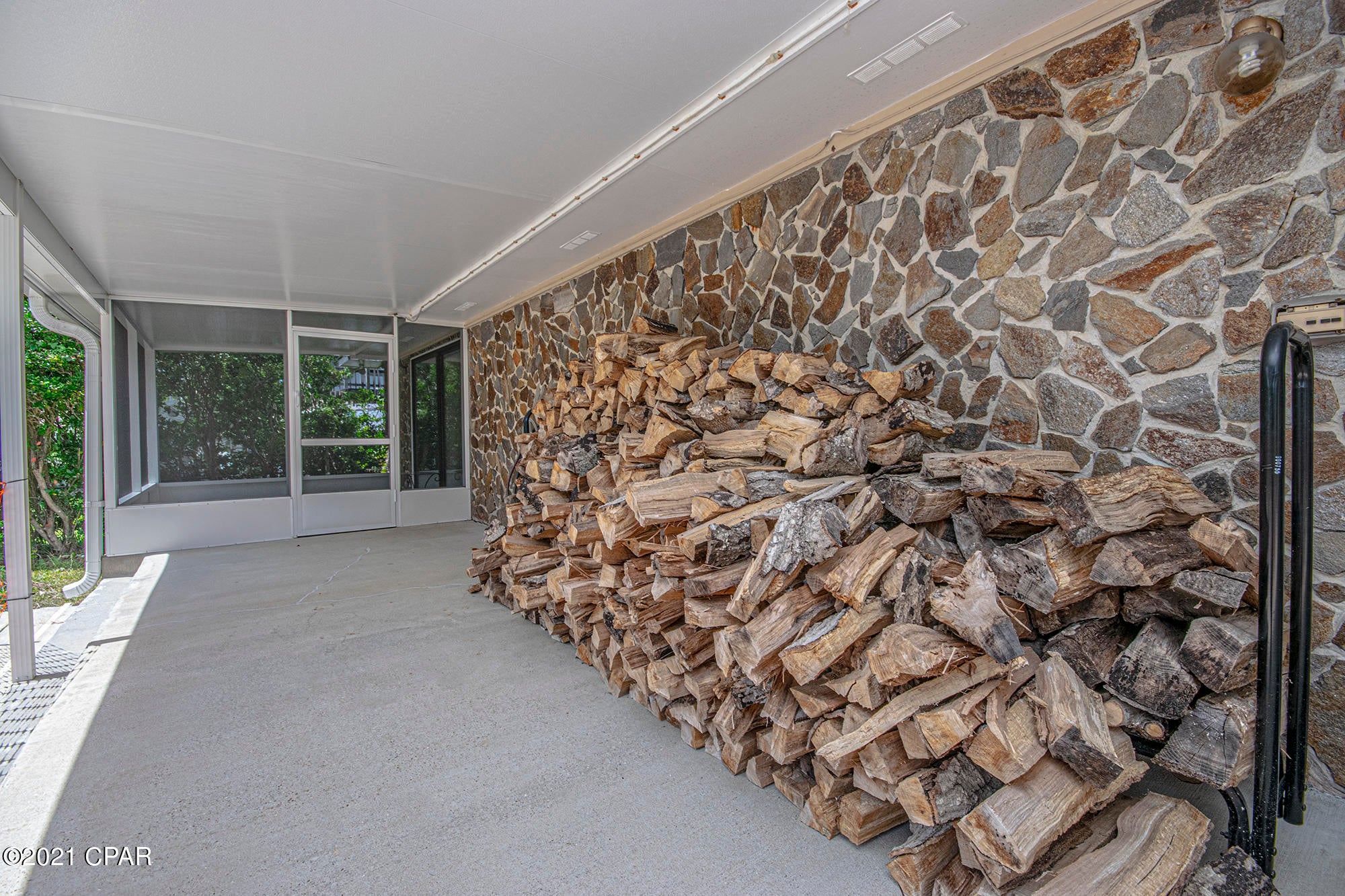 Brook Forest U-1 - Residential