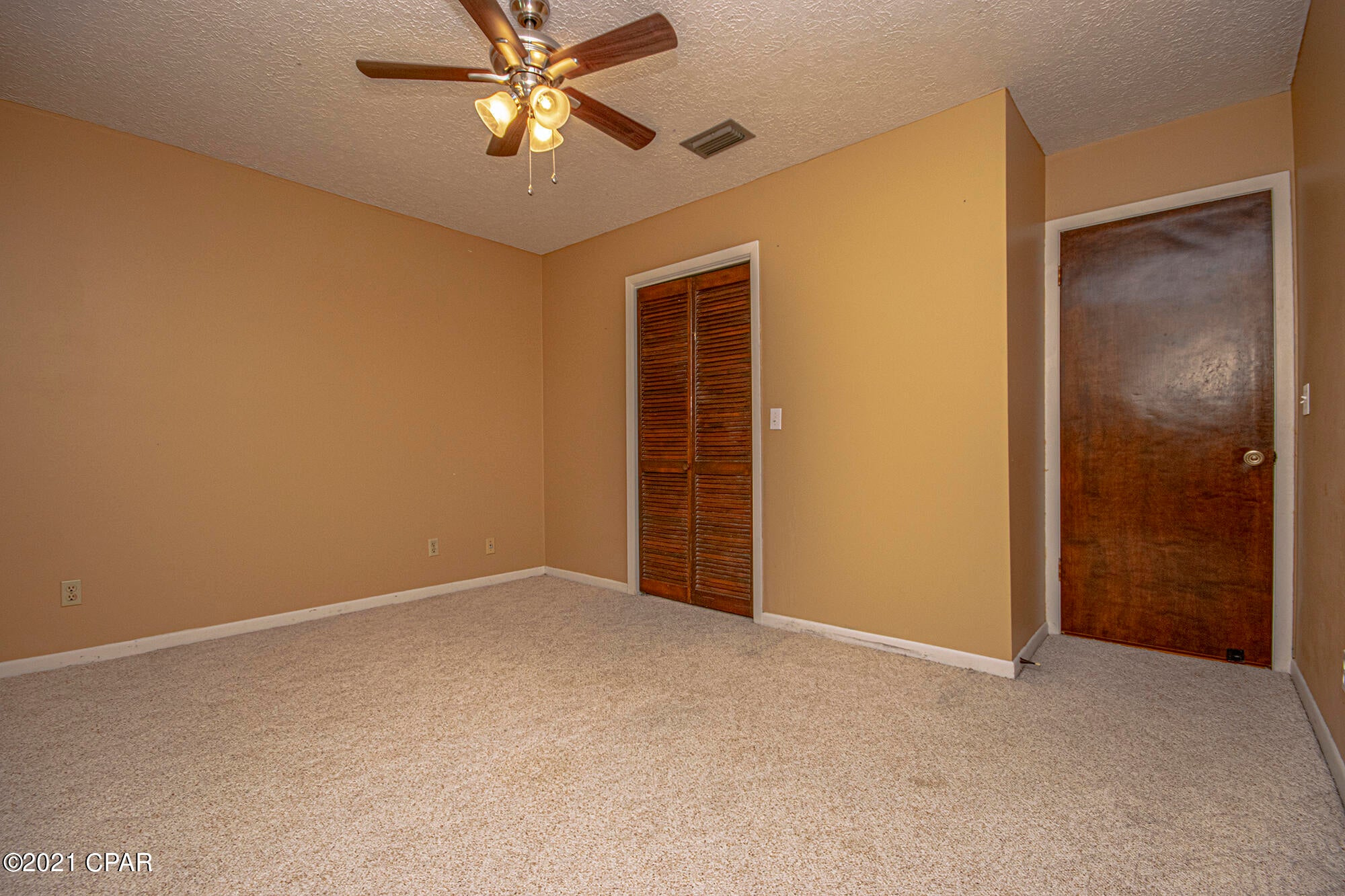 Brook Forest U-1 - Residential