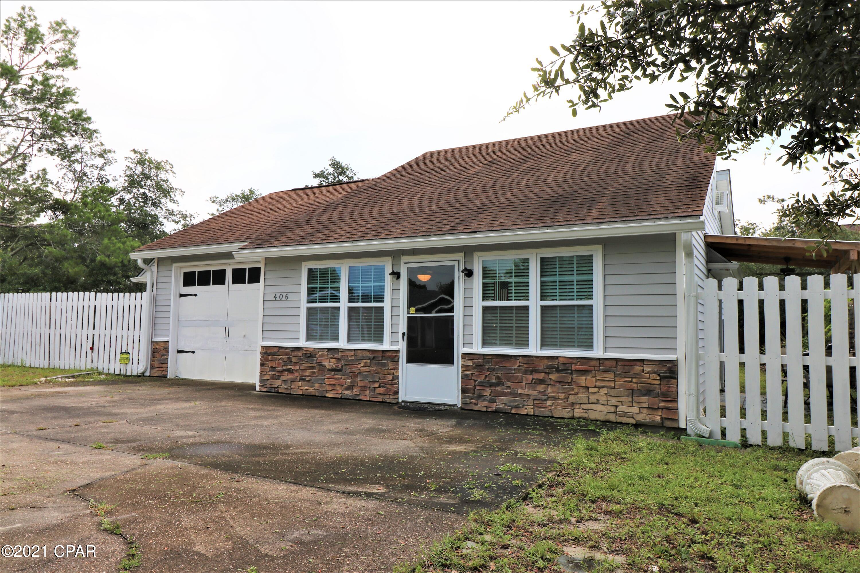 North Lagoon Oaks 4th - Residential