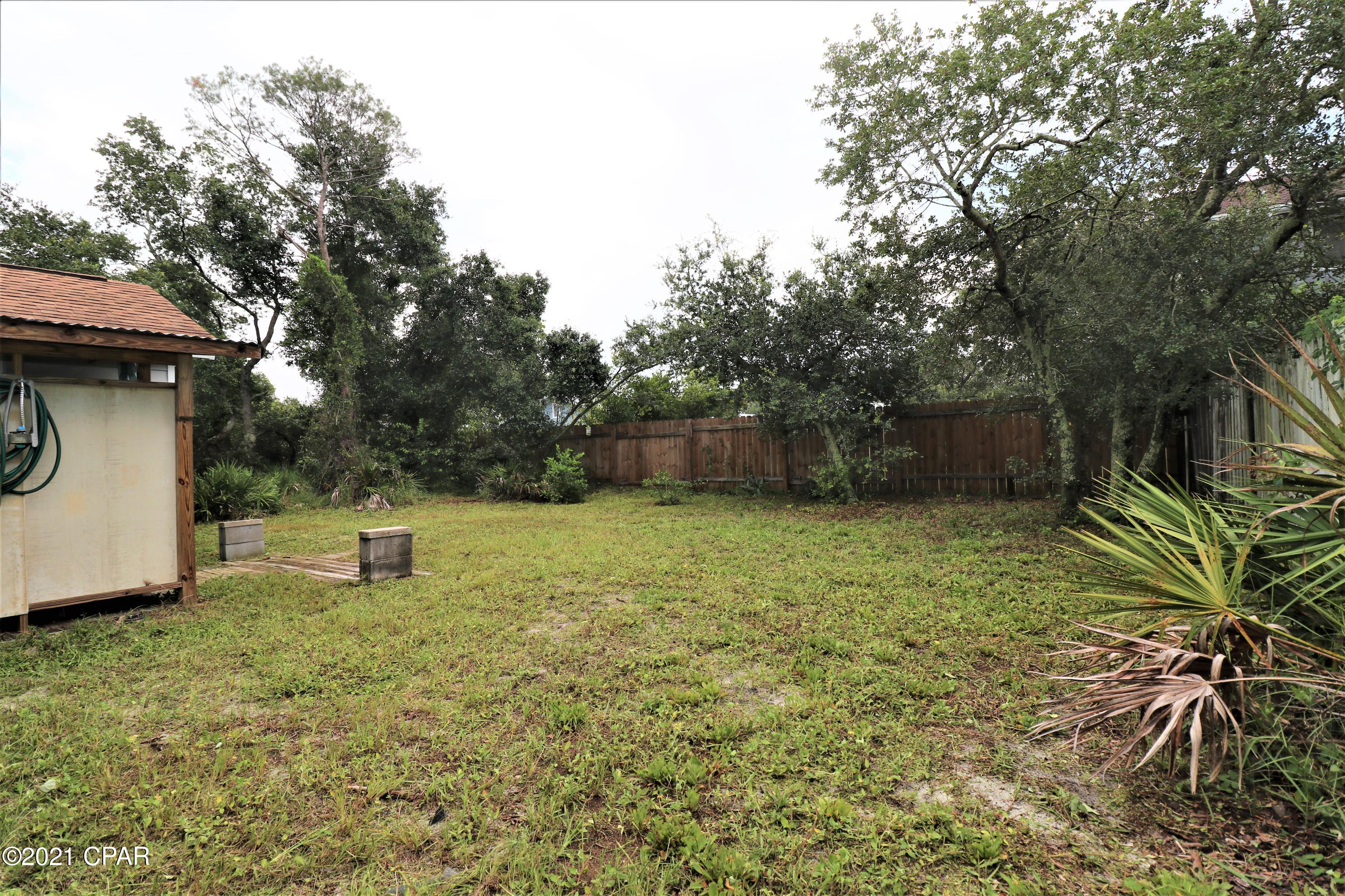 North Lagoon Oaks 4th - Residential