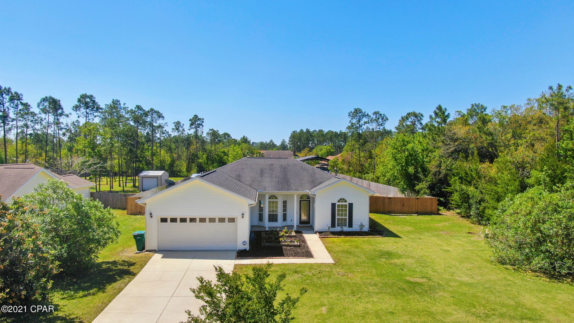 * ACTIVE CONTINGENT ACCEPTING BACK UP OFFERS This beautiful home is located in the popular White Oaks neighborhood. The home sits on a well maintained .80-acre lot and is open and inviting with a split floor plan. As you enter the home you will see many updates such as new flooring in the dining room, kitchen, and hallway. The kitchen offers new appliances, Quartz counter tops, new sink, beautiful backsplash, and a large pantry. The spare bedrooms offer ample amounts of space with large closets. The master suite is spacious and leads to the ensuite with newly added double sinks. The master bathroom also has a soaker tub and separate shower. All of the bathrooms have new toilets. The backyard overlooks 1/3 of an acre with a new privacy fence. The inground pool is fully enclosed and screened which comes with a work bench and is already wired for electricity. There is a separate pool/well pump house with an exterior shower. Adding to relaxing backyard is a fire pit and fruit producing trees (Orange and Lemon). The home already has ADT, Ring doorbell, and the Nest thermostat. The sellers are also including the washer and dryer and freezer and garage. Great family home with no HOA and convenient for the commuter.