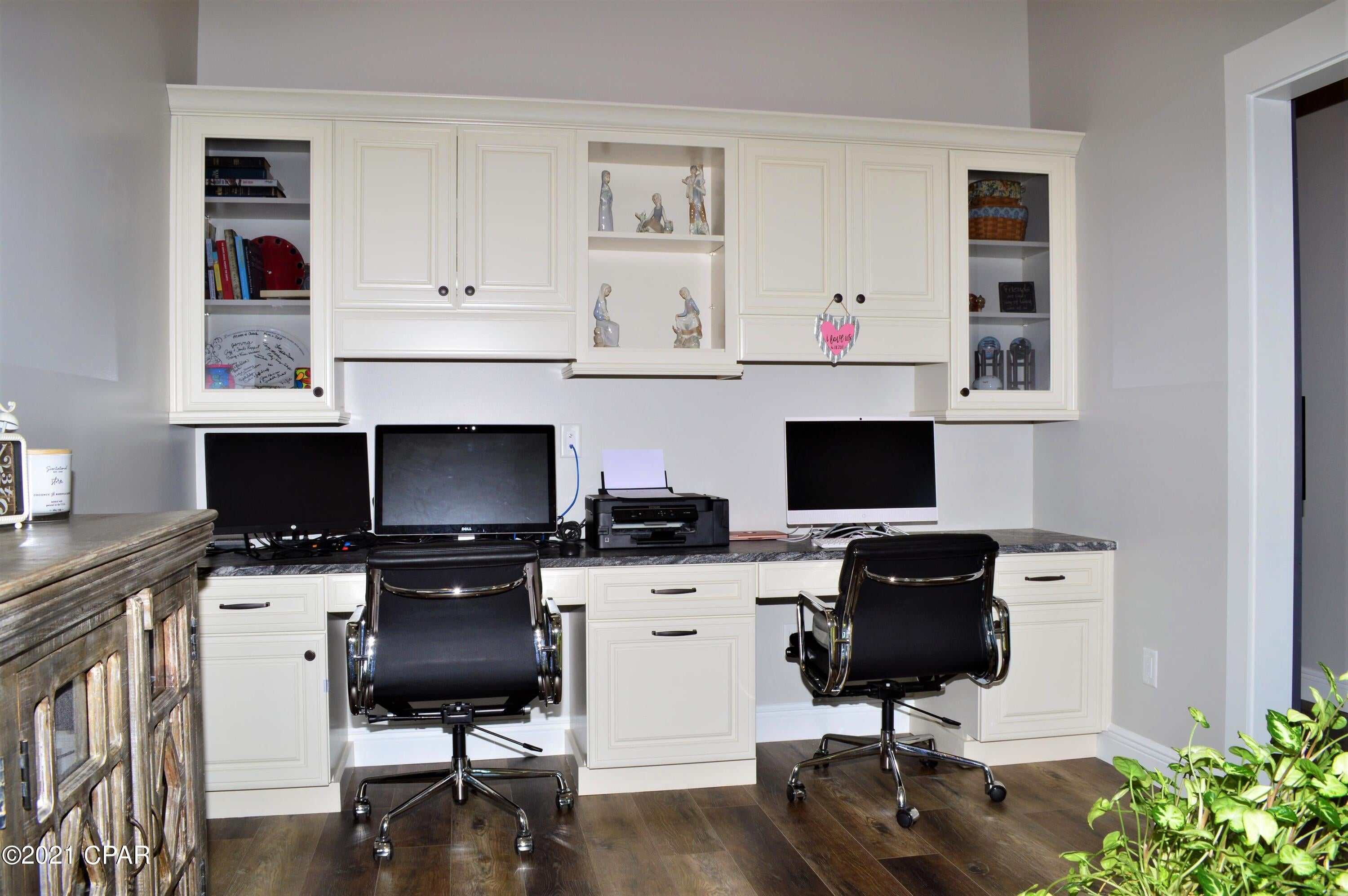 Derby Woods - Residential