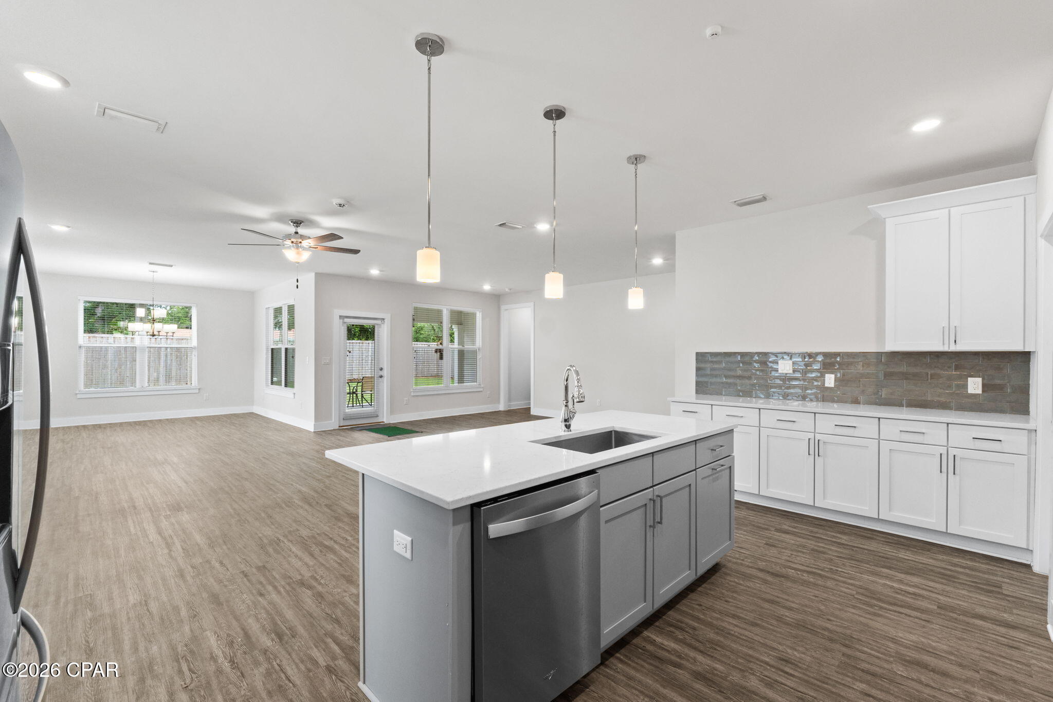 [No Recorded Subdiv] - Residential