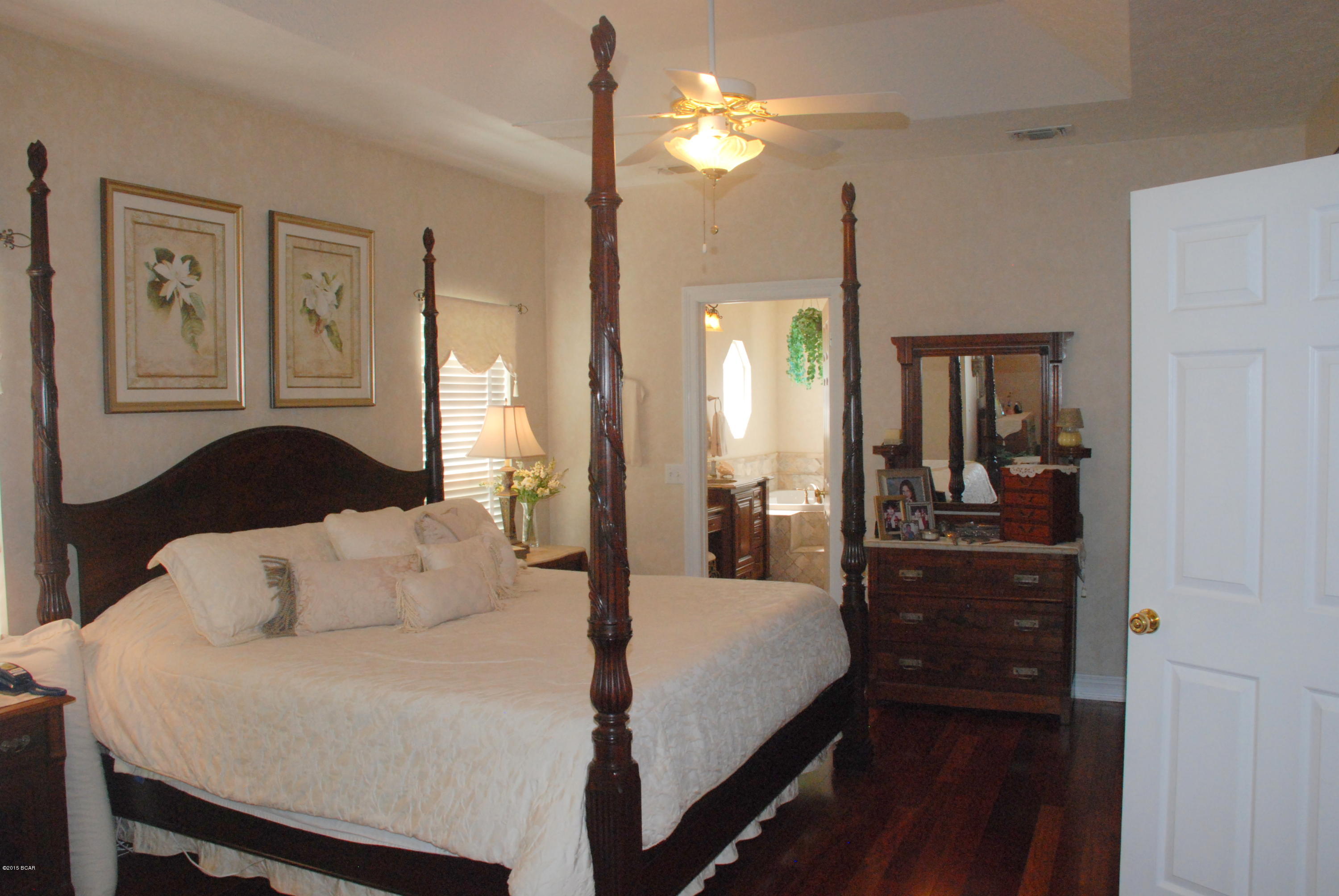 Country Club Harbour Estates - Residential