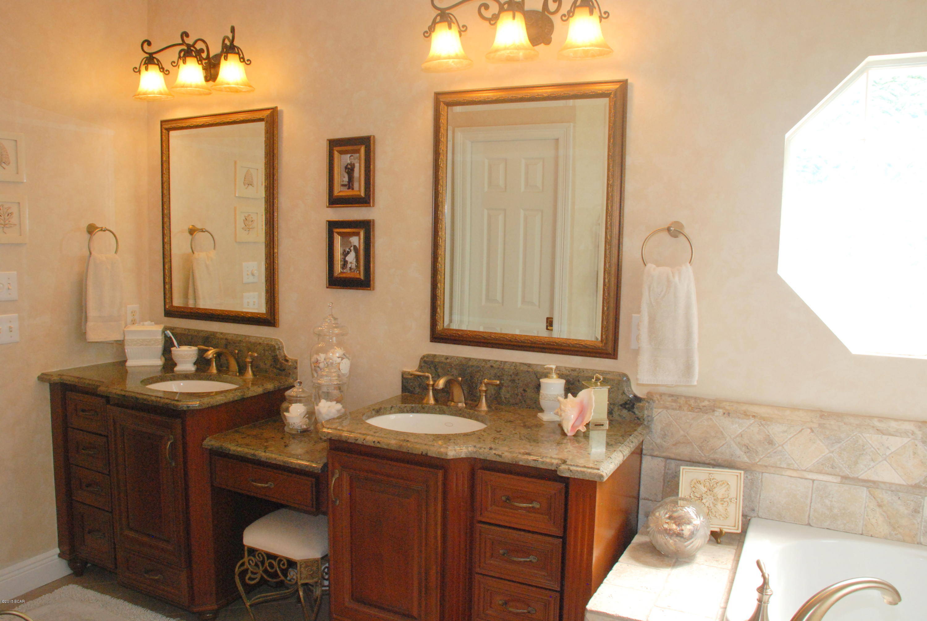 Country Club Harbour Estates - Residential