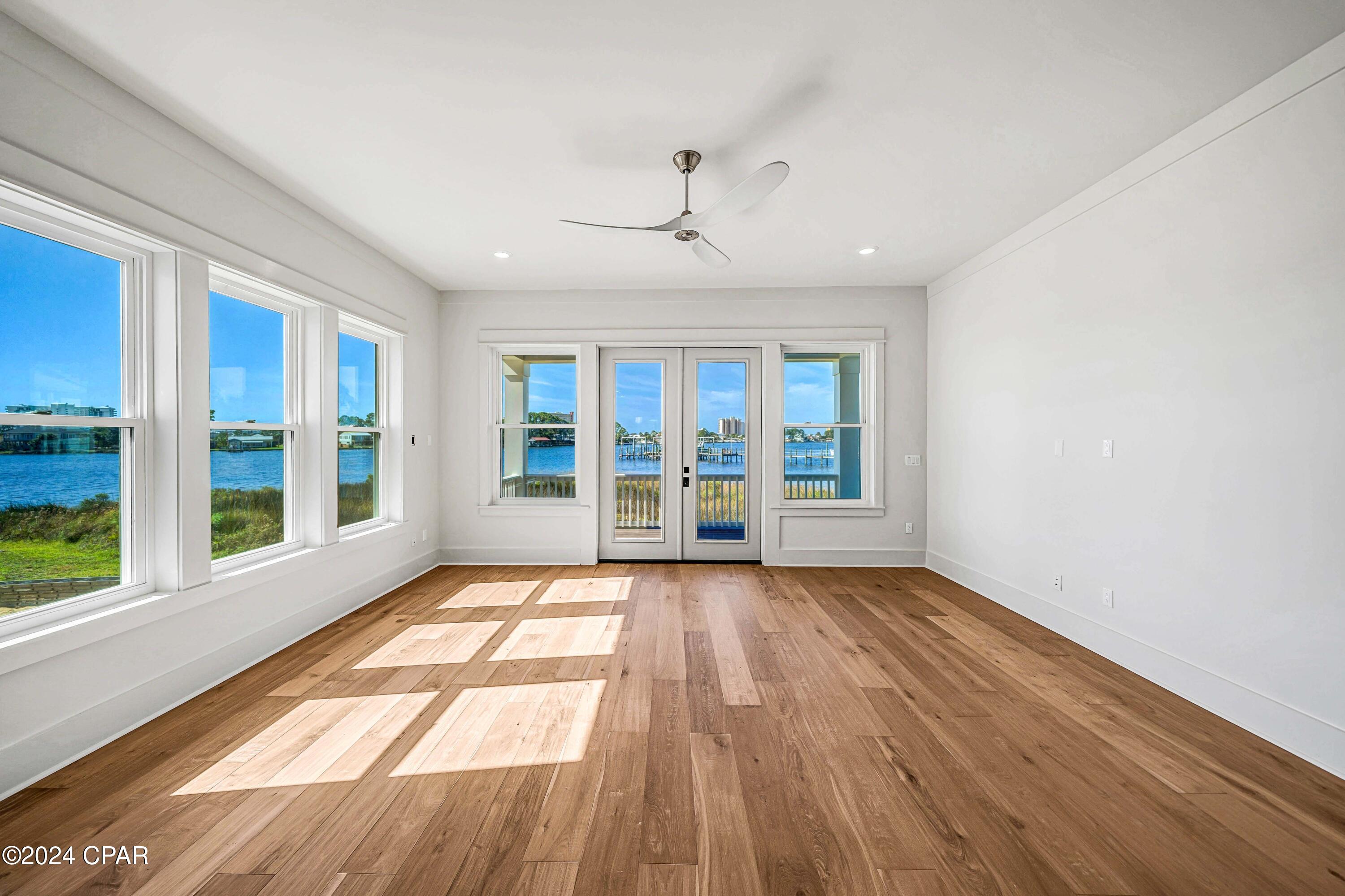 Tidewater Creek - Residential