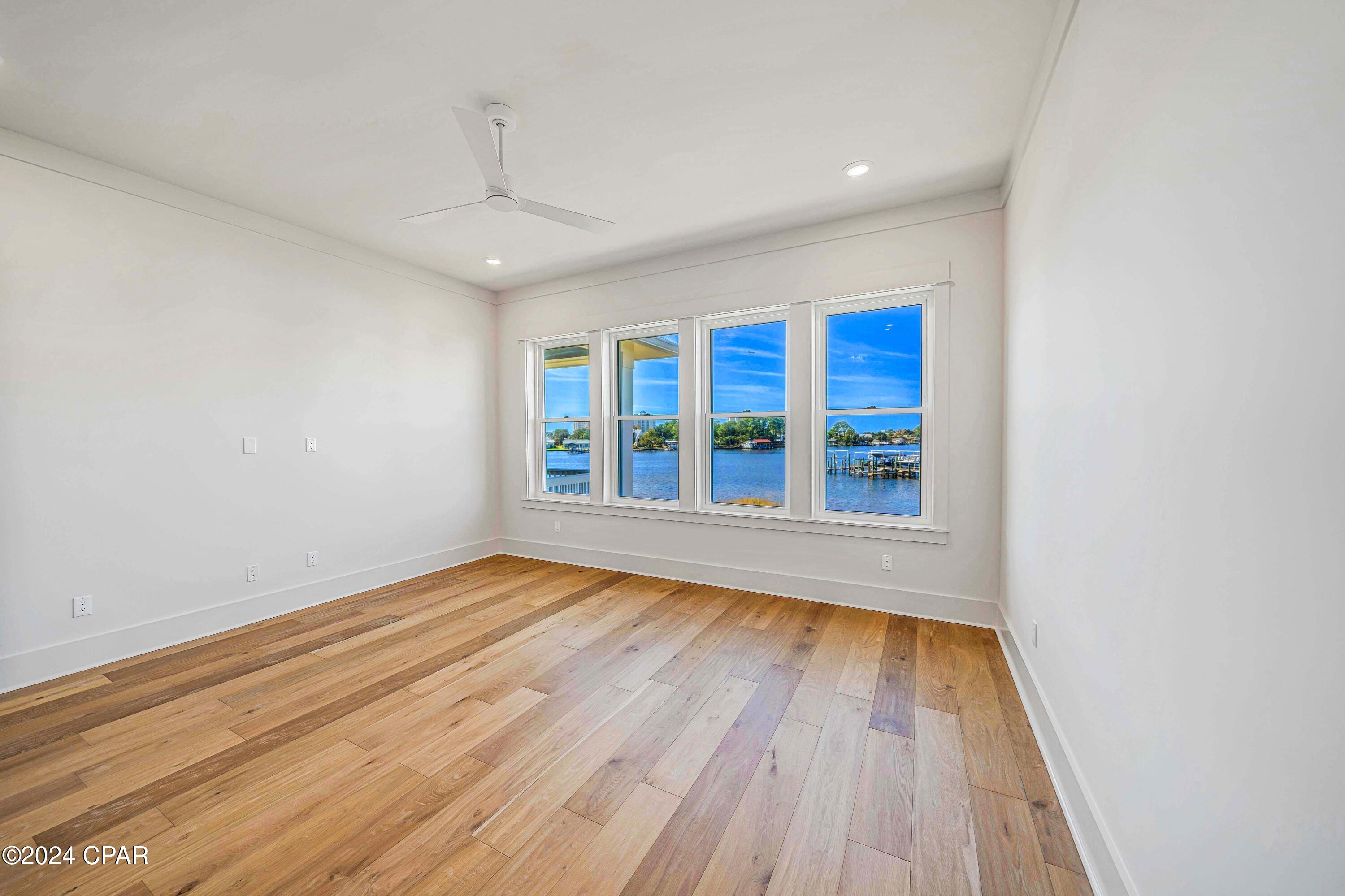 Tidewater Creek - Residential