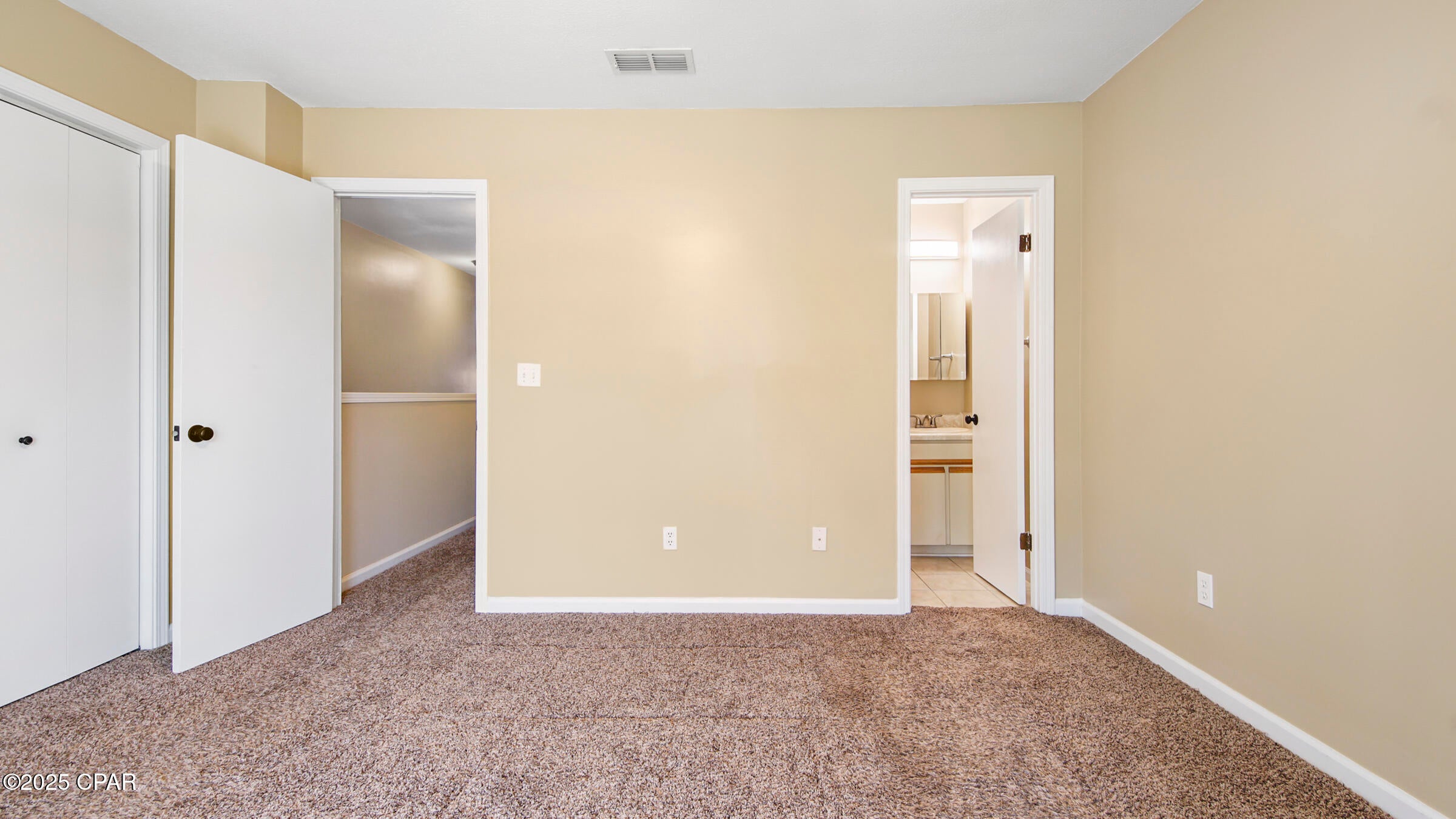 Sunbay Townhouses - Residential