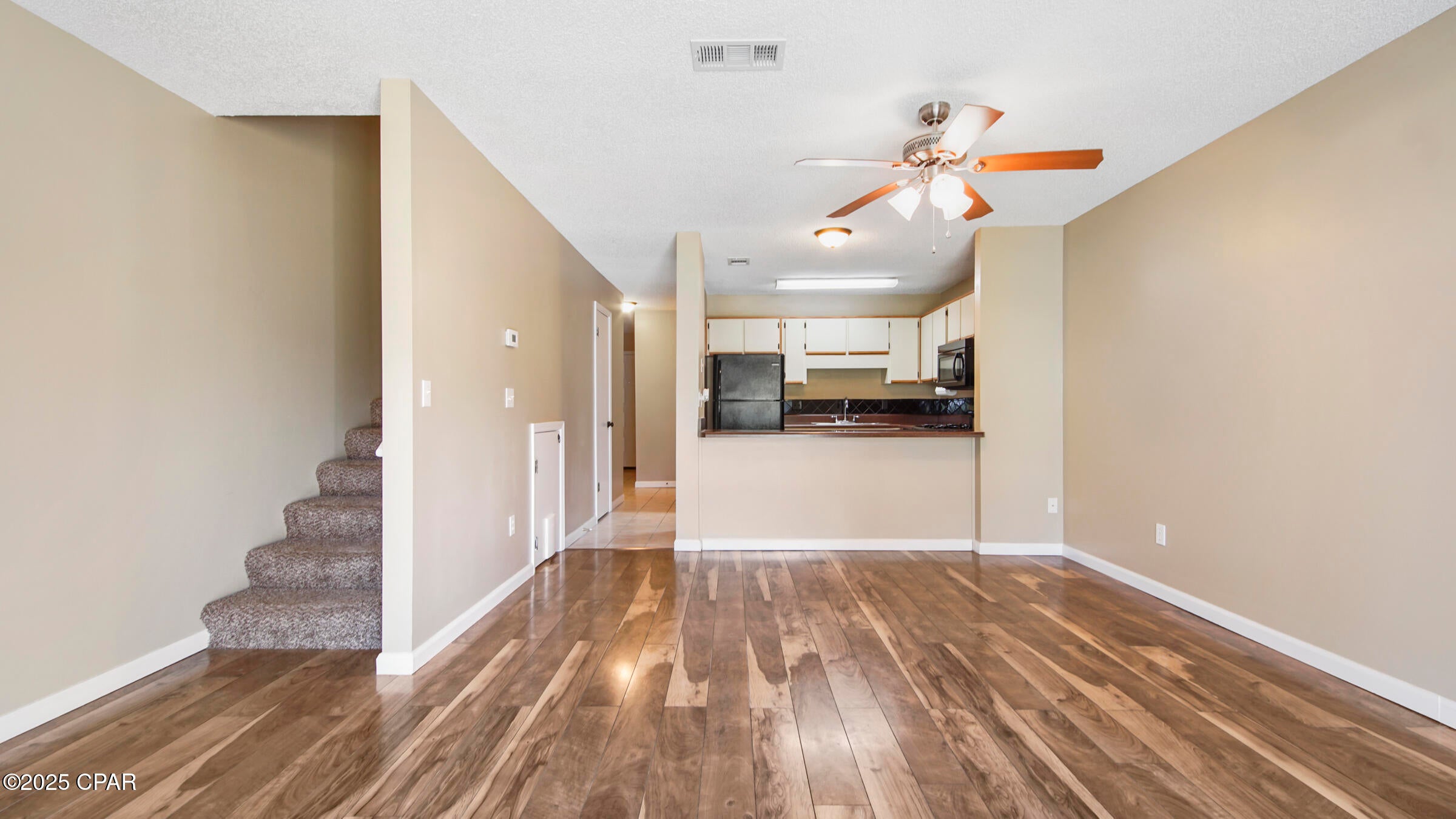 Sunbay Townhouses - Residential