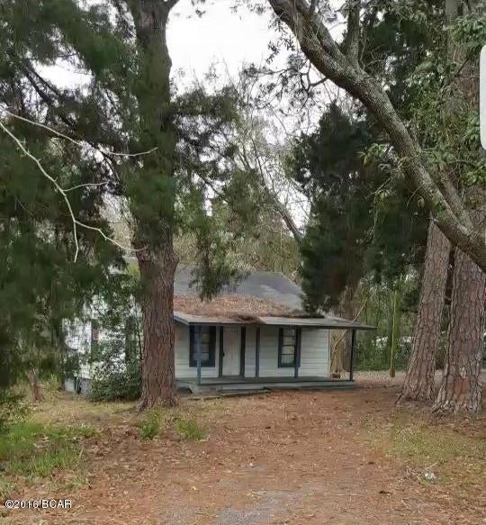 This listing includes both parcels 23860-000-000 and 23860-010-000 for almost one acre.  Nice cozy home for a handyman, or excellent investment property.  Home does need a little work, and is sold as is, where is.  Lot/home dimensions are approximate; please verify if important.