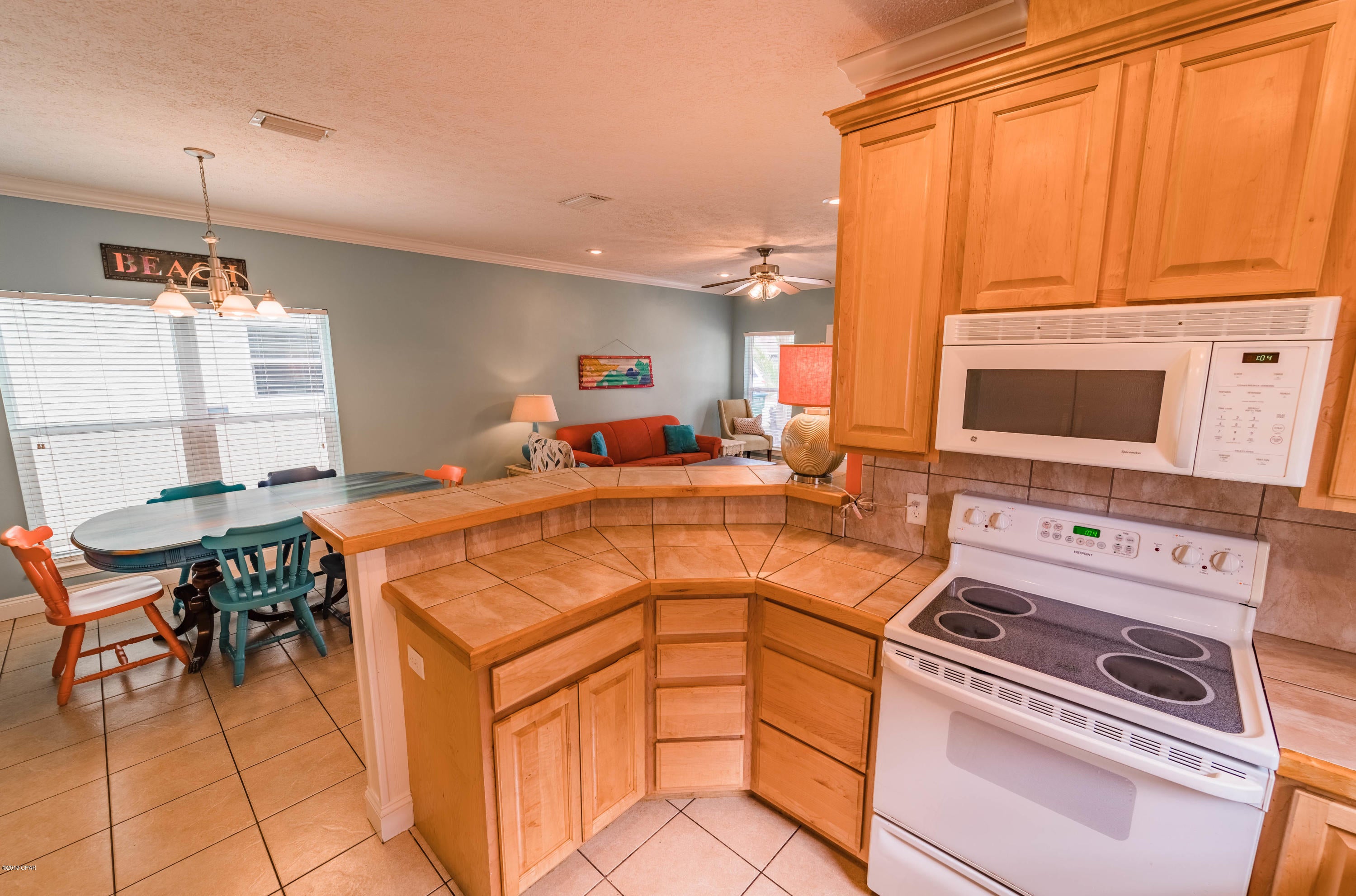 Laguna Beach Estates 2nd Add - Residential