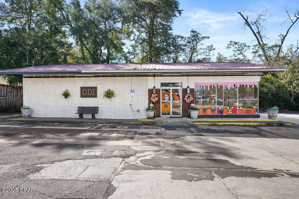 No Named Subdivision - Commercial Sale