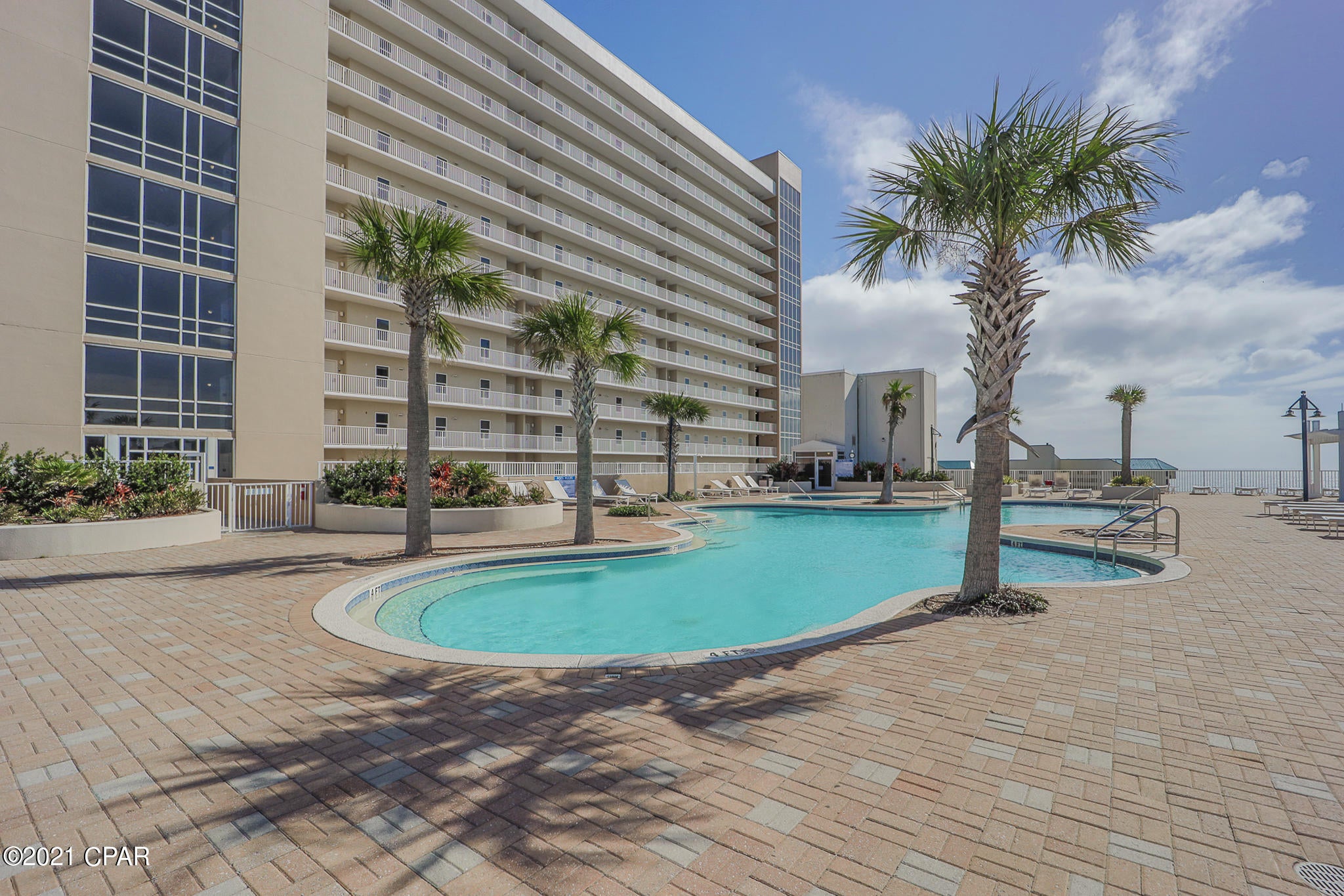 Laketown Wharf - Residential